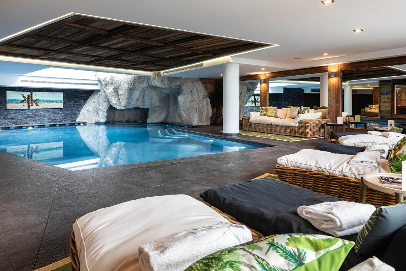 Swimming pool in Le Kaïla