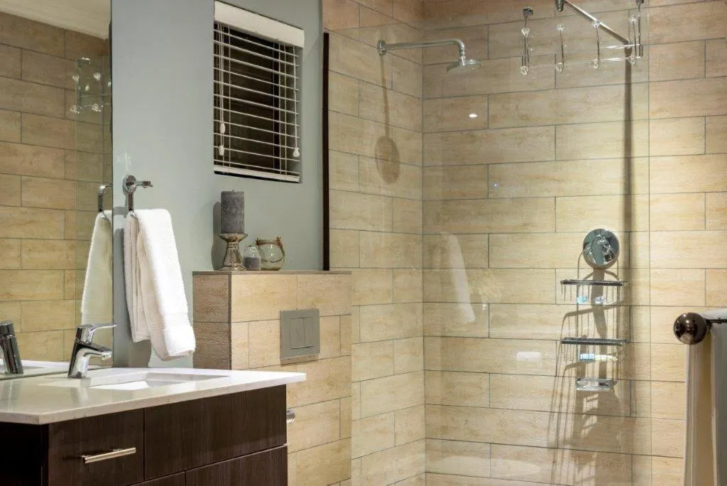 Bathroom in Middelwater Farm Hotel