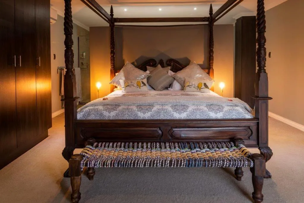 Bedroom, Bed in Middelwater Farm Hotel