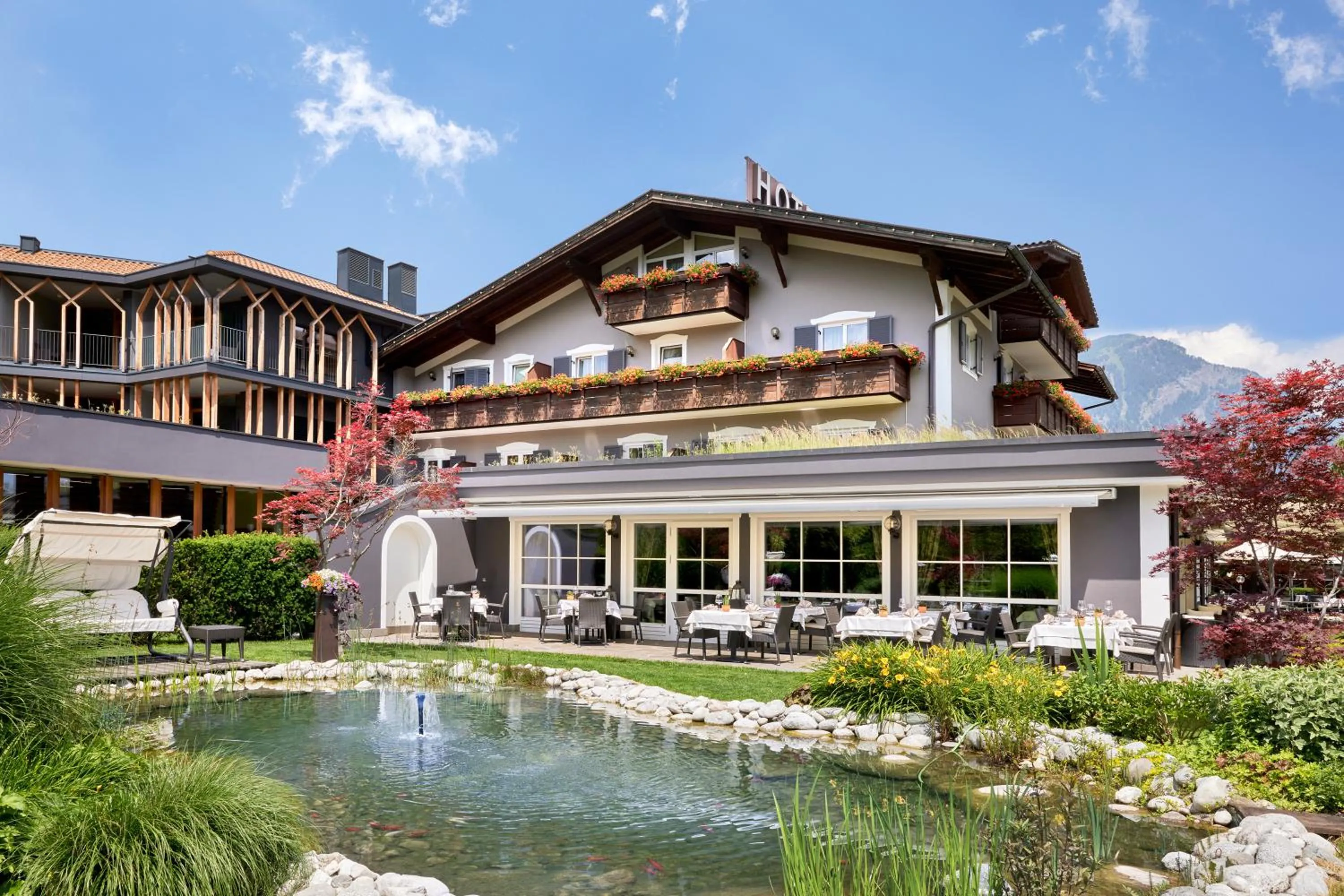 Property building in Engels Park