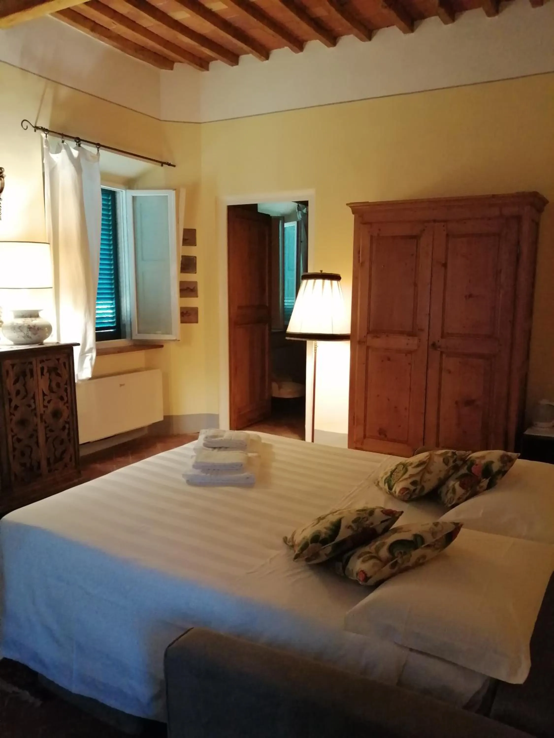 Family, Bed in Villa La Dogana B&B di Charme - Historic Villa with a beautiful garden - private parking