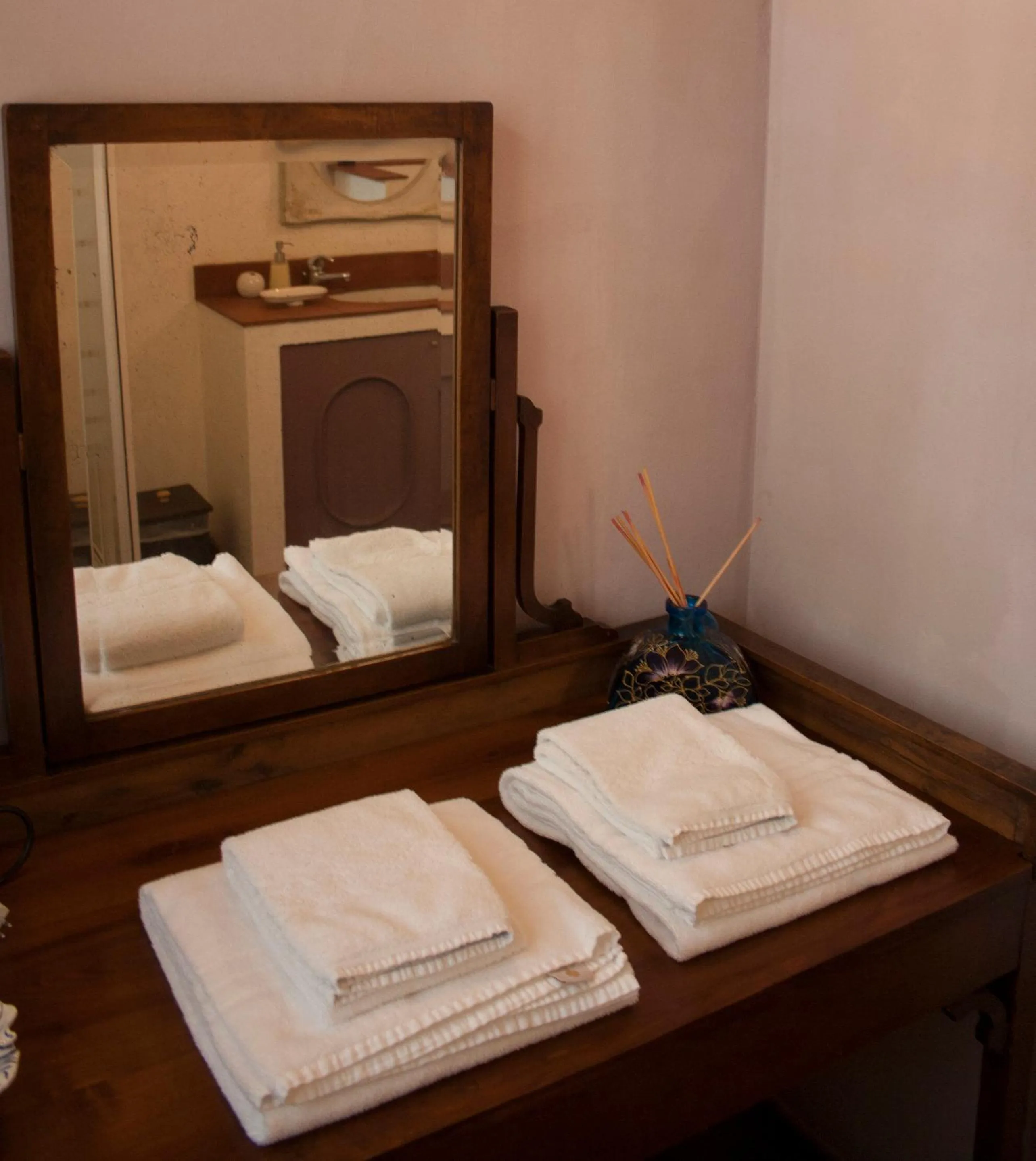 Bathroom in Villa La Dogana B&B di Charme - Historic Villa with a beautiful garden - private parking