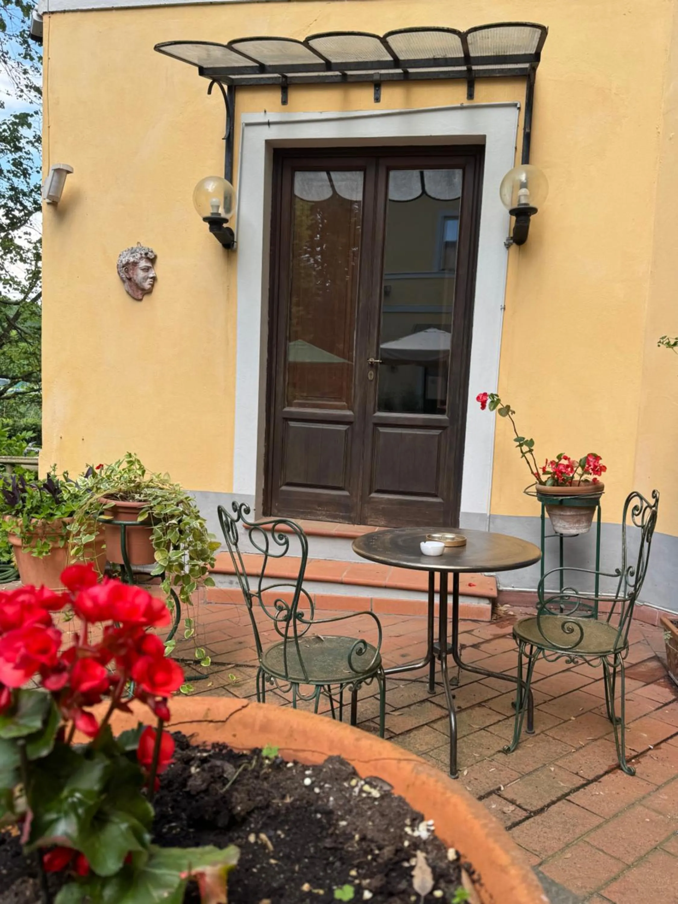 Villa La Dogana B&B di Charme - Historic Villa with a beautiful garden - private parking