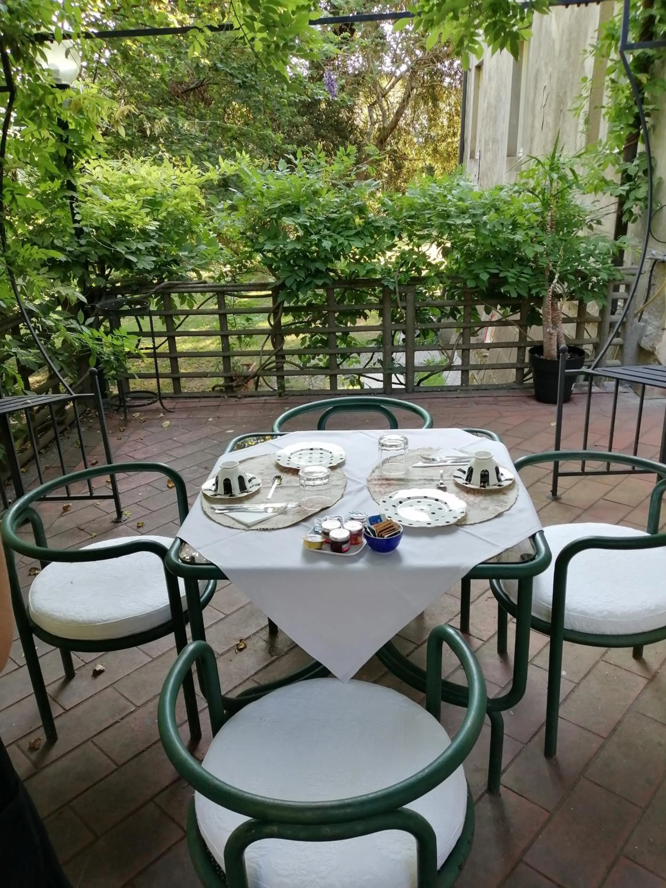 Villa La Dogana B&B di Charme - Historic Villa with a beautiful garden - private parking