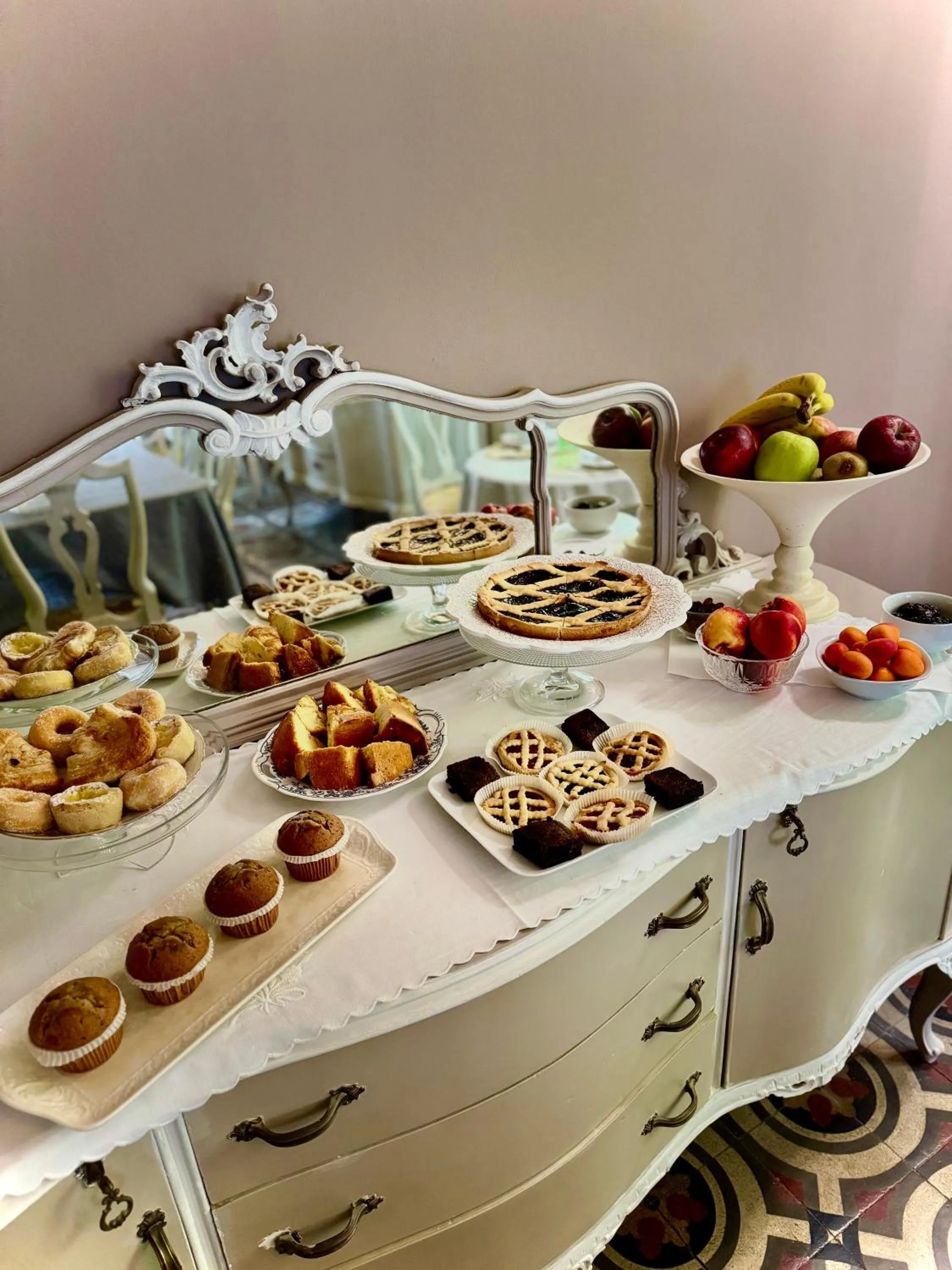 Villa La Dogana B&B di Charme - Historic Villa with a beautiful garden - private parking