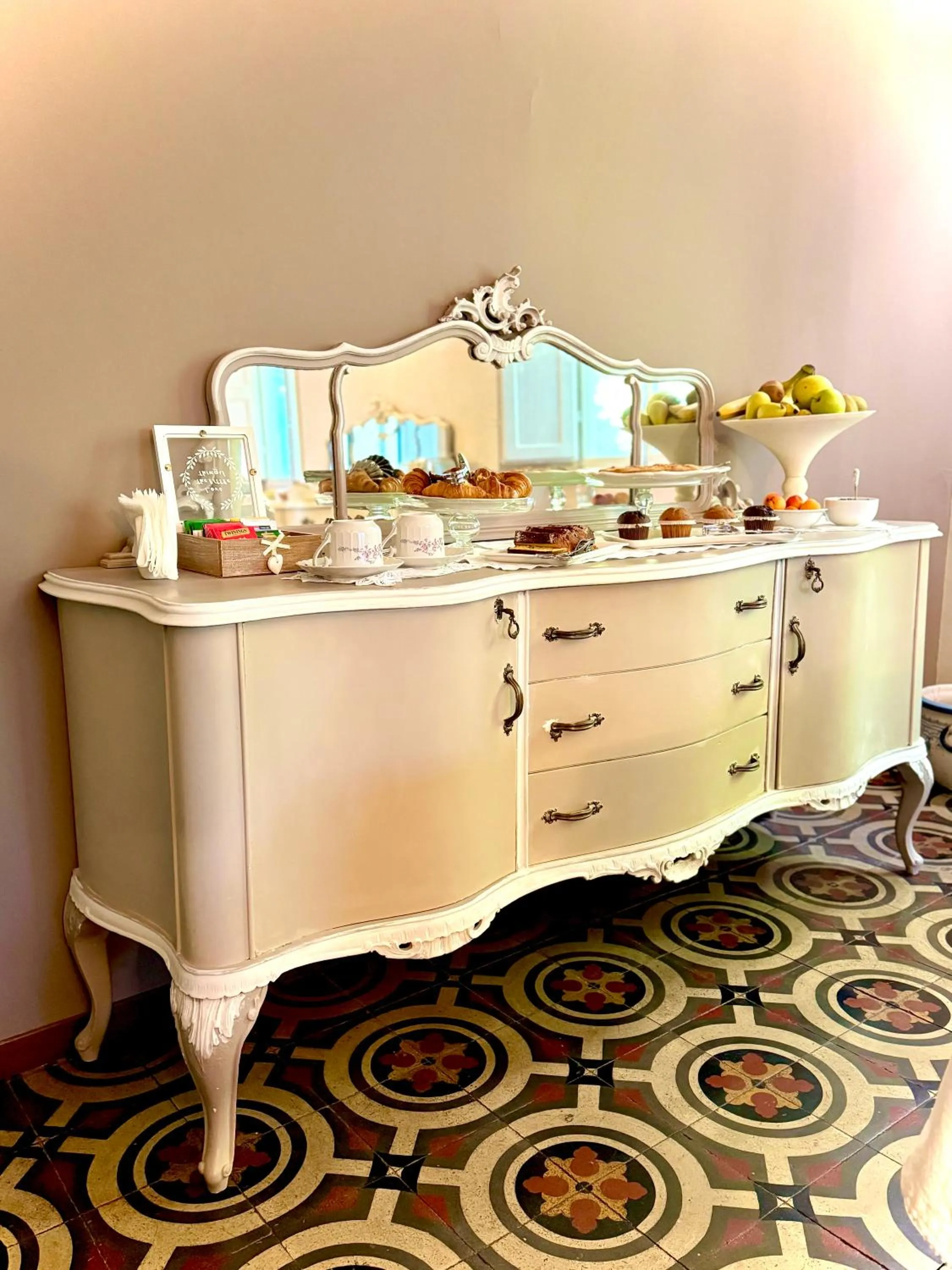 Villa La Dogana B&B di Charme - Historic Villa with a beautiful garden - private parking