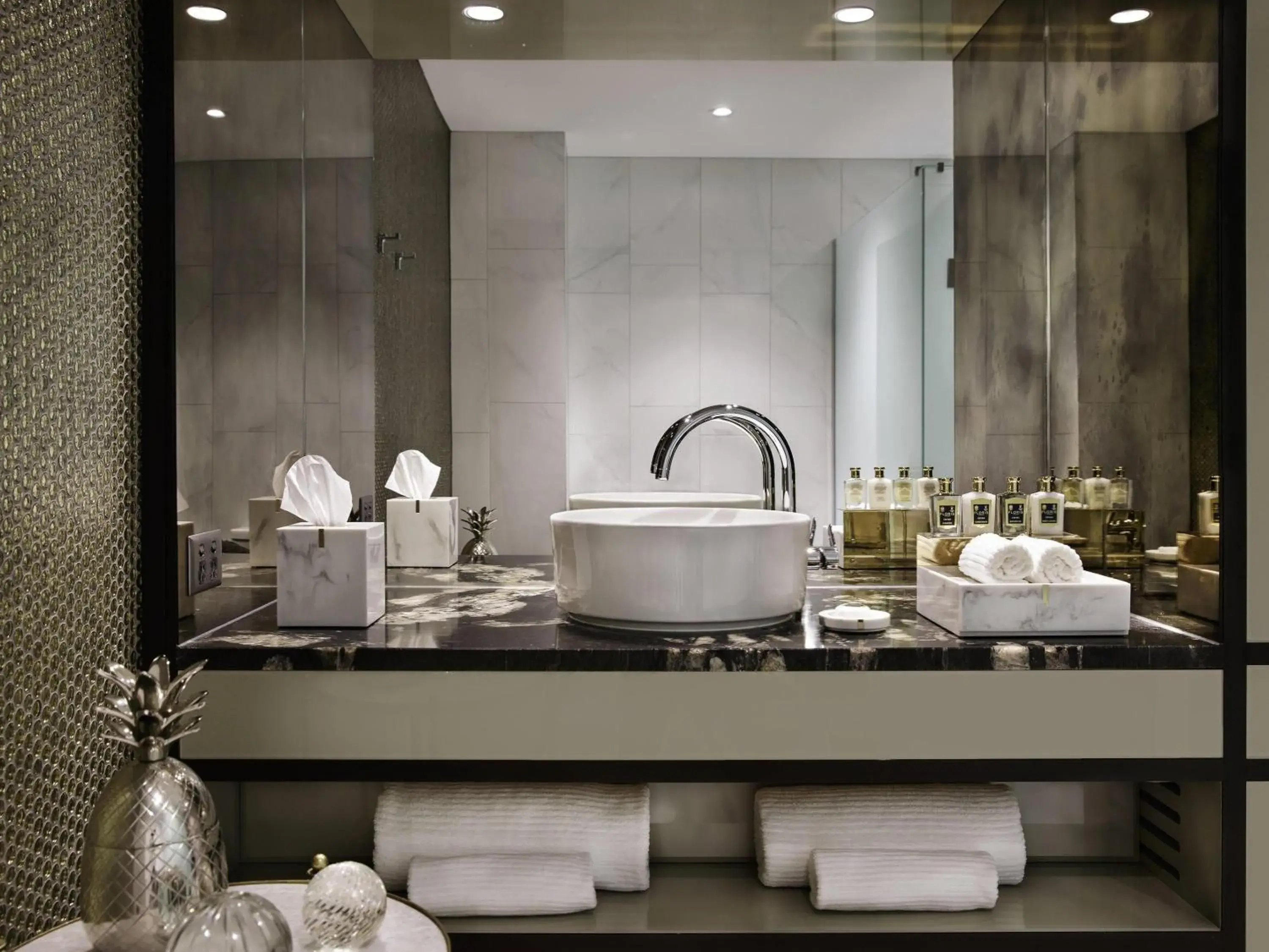 Photo of the whole room in Fable Auckland, MGallery Photo of the whole room in Fable Auckland, MGallery