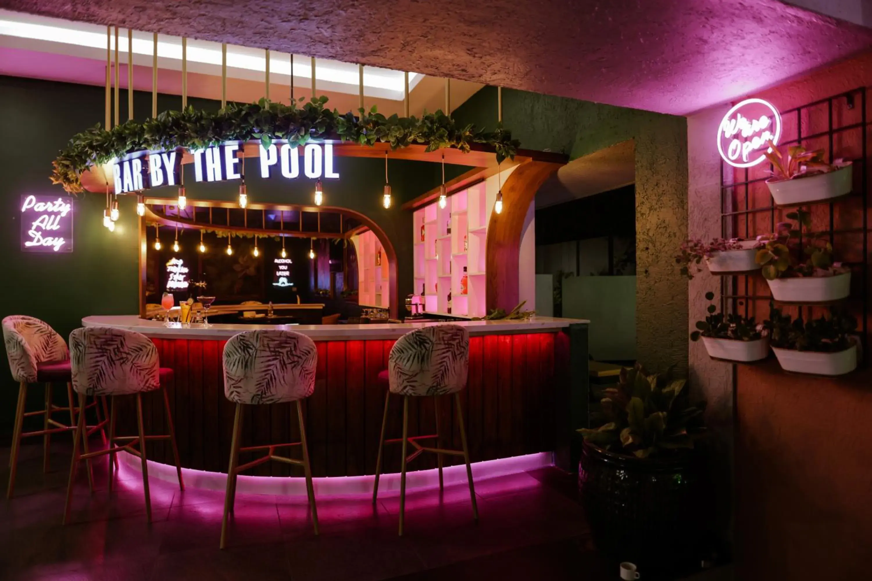 Lounge or bar in Wonderla Resort Lounge or bar in Wonderla Resort