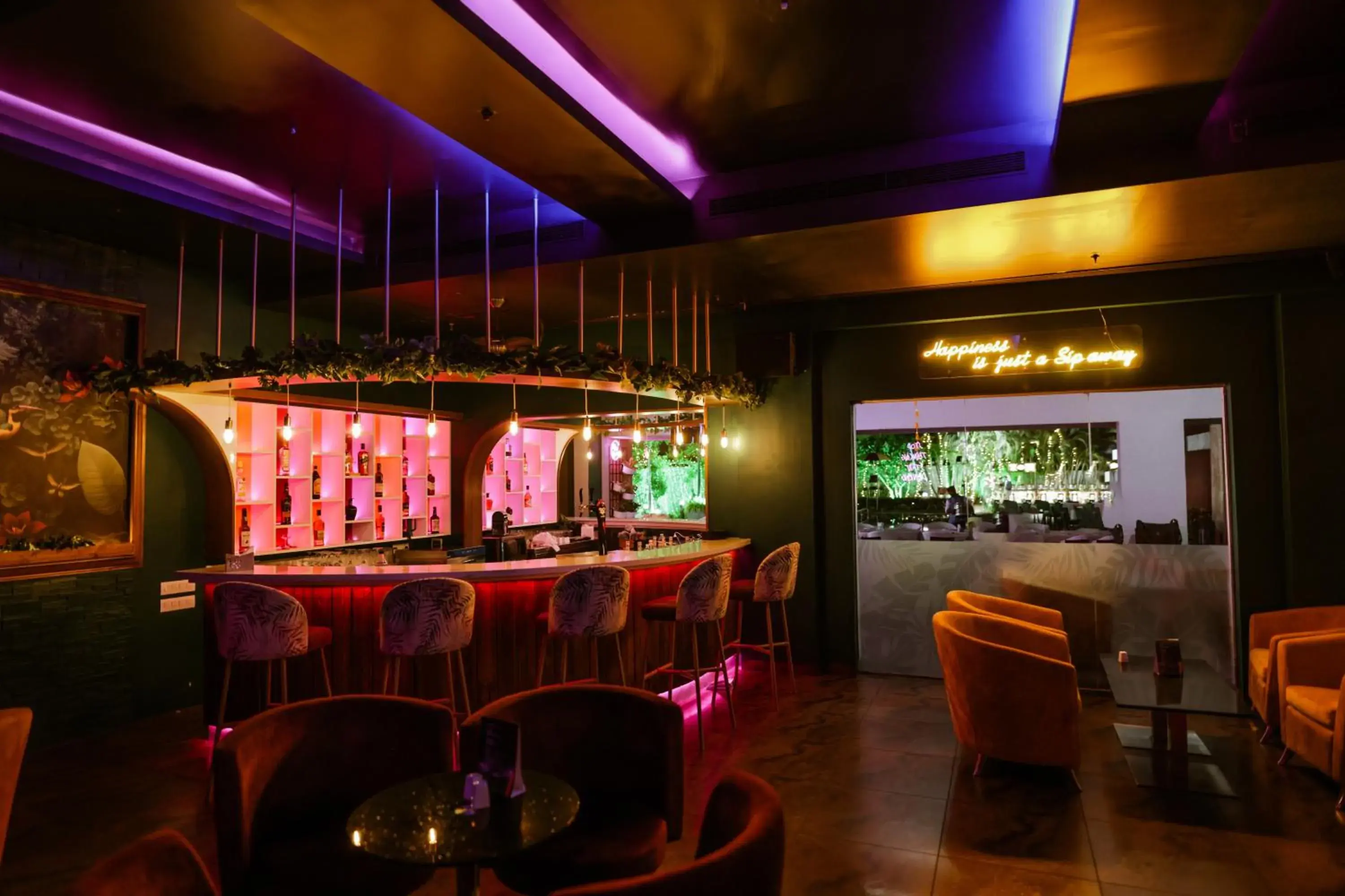 Lounge or bar in Wonderla Resort Lounge or bar in Wonderla Resort