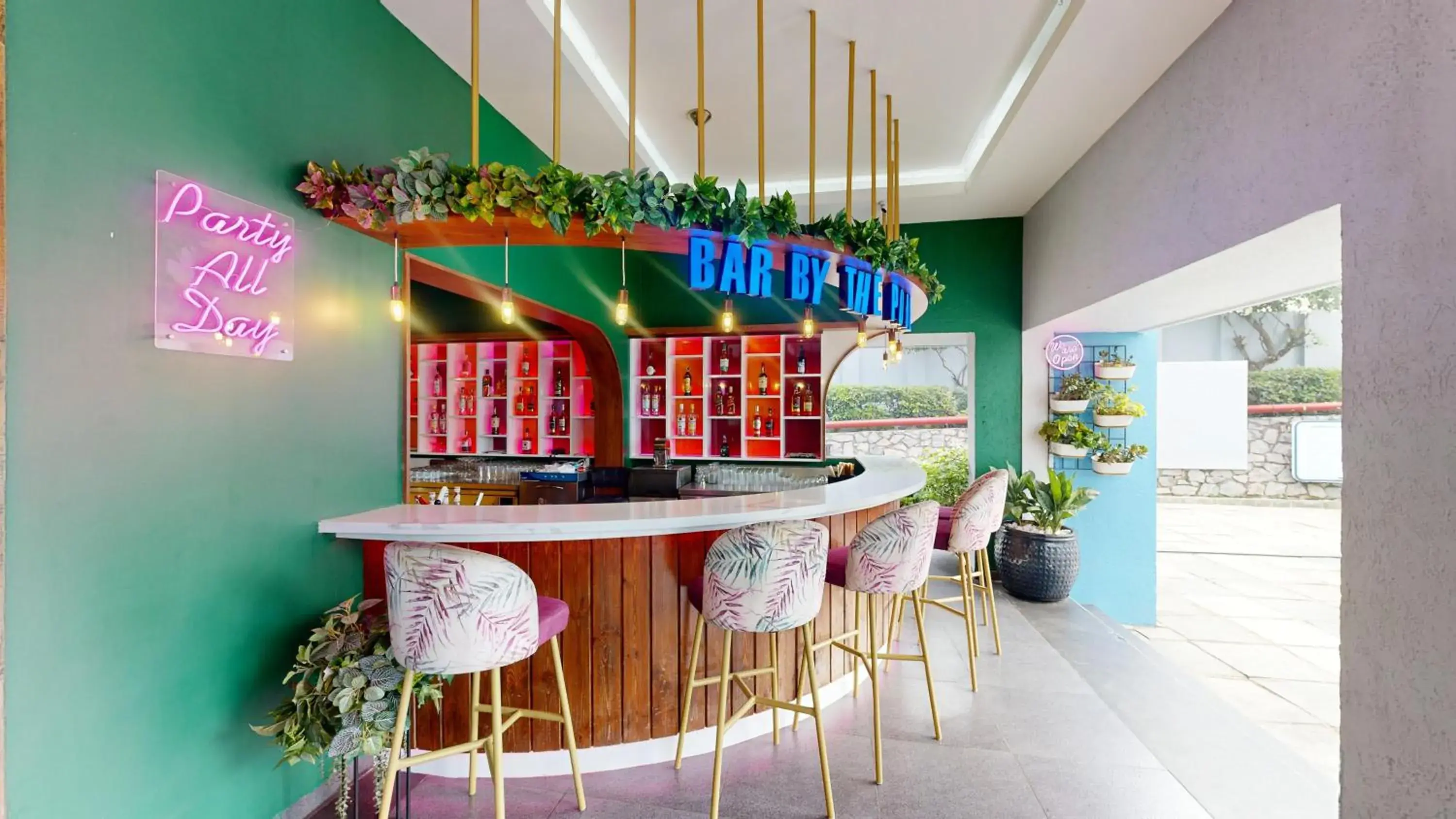Lounge or bar in Wonderla Resort Lounge or bar in Wonderla Resort