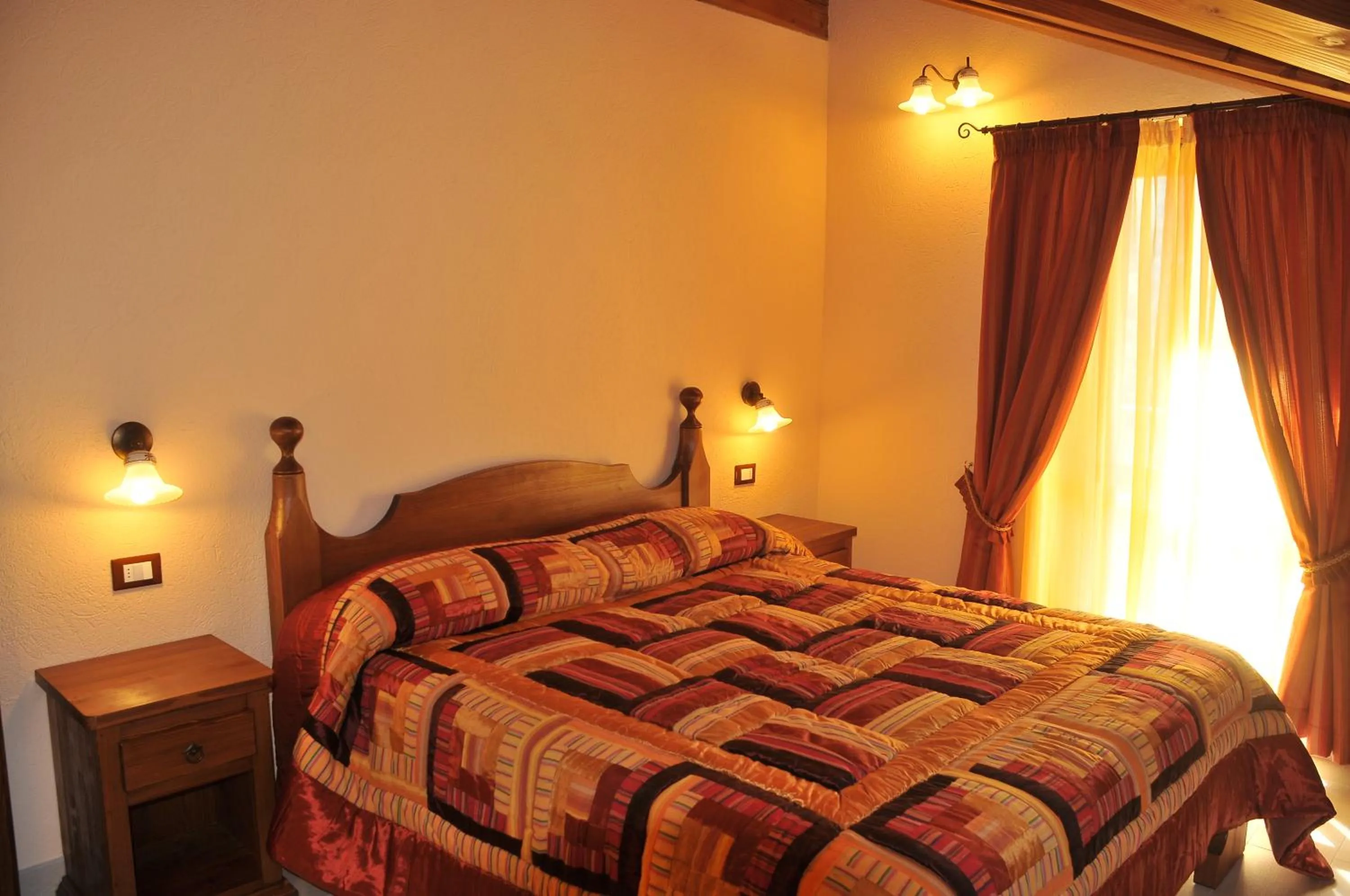 Photo of the whole room, Bed in Affittacamere Les Noyers