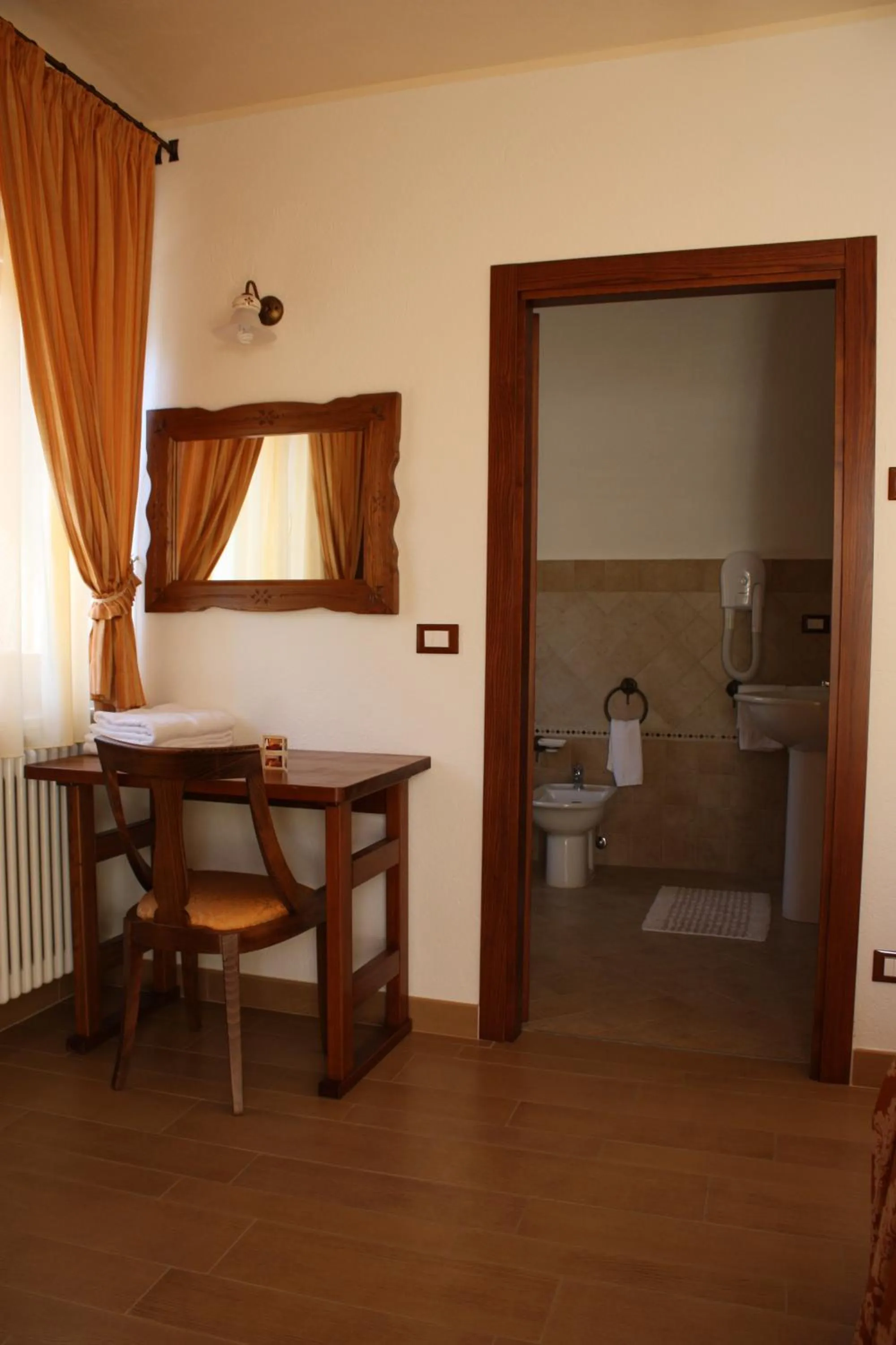 Decorative detail in Affittacamere Les Noyers