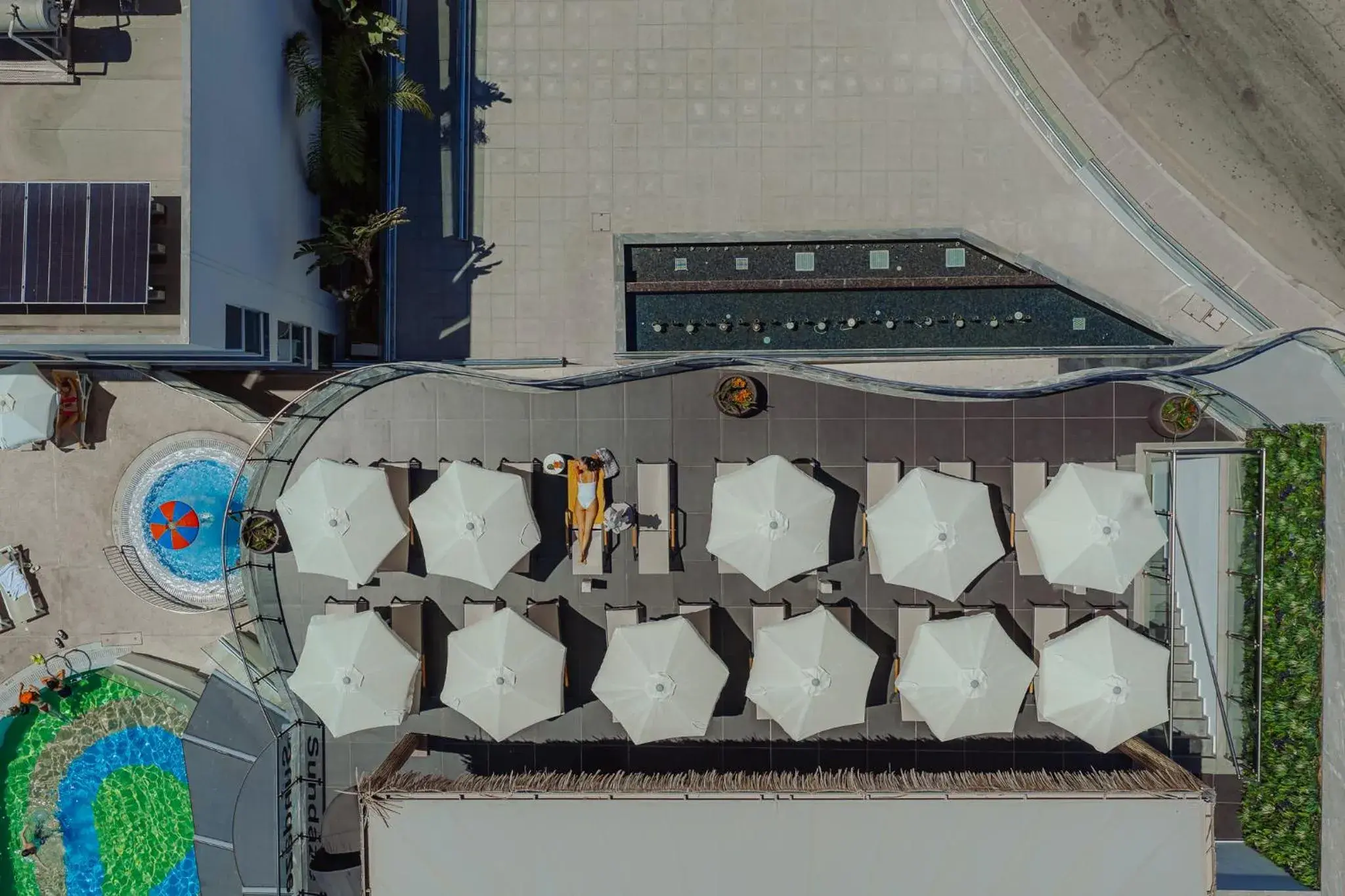 Property building in Tasia Maris Oasis Property building in Tasia Maris Oasis