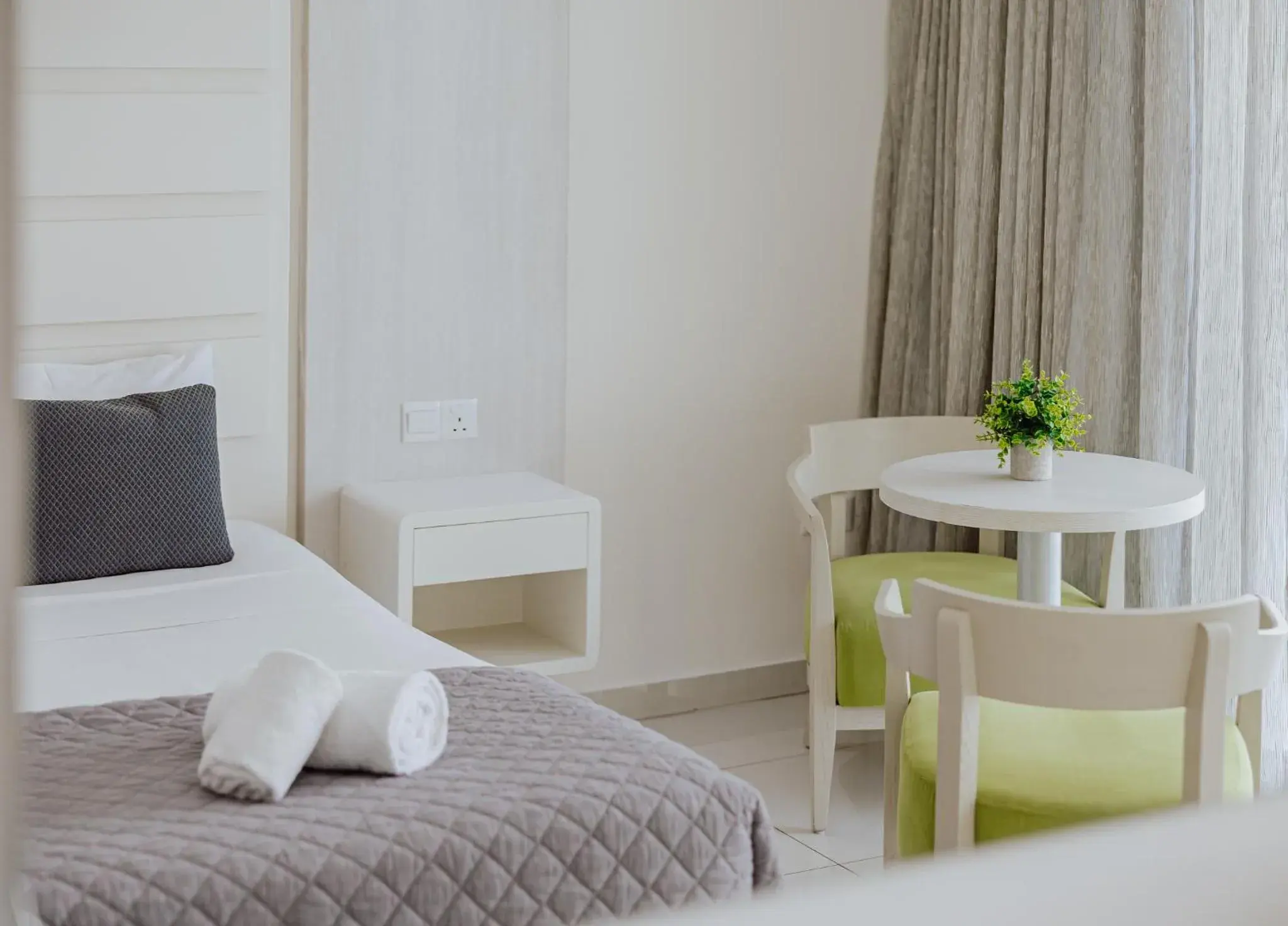 Bedroom, Bed in Tasia Maris Oasis Bedroom, Bed in Tasia Maris Oasis