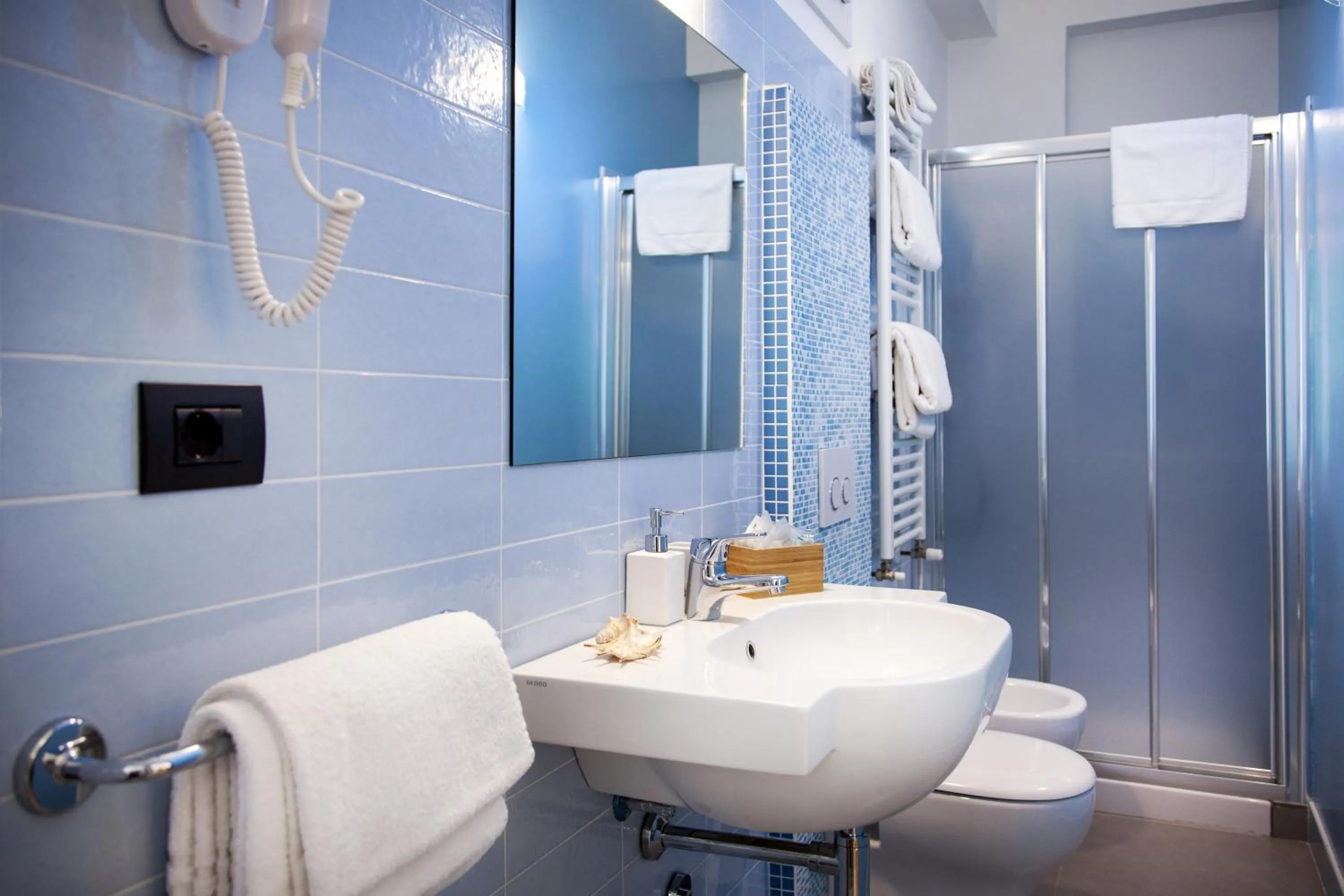 Shower in My Place Hotel