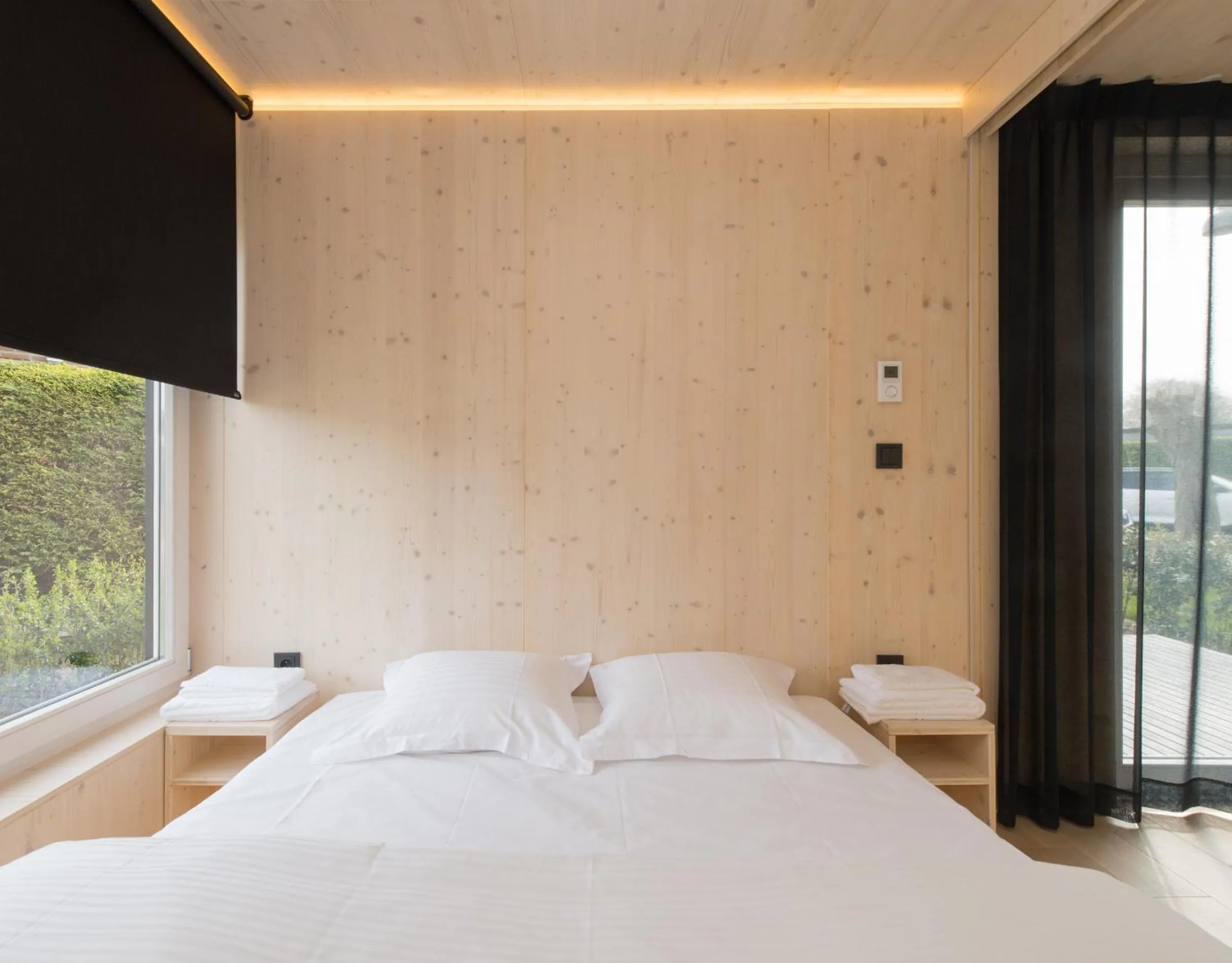 Bed in Fields of Ellis