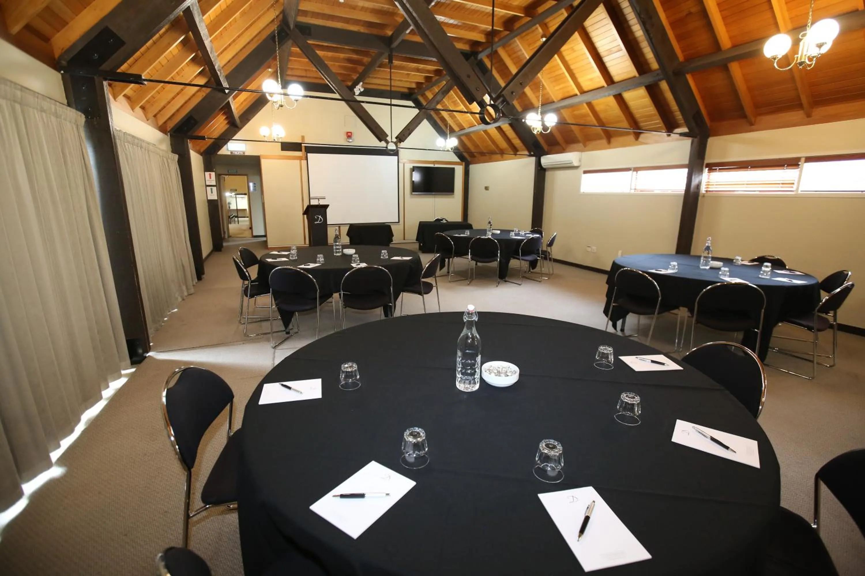 Meeting/conference room in Dunedin Leisure Lodge - Distinction