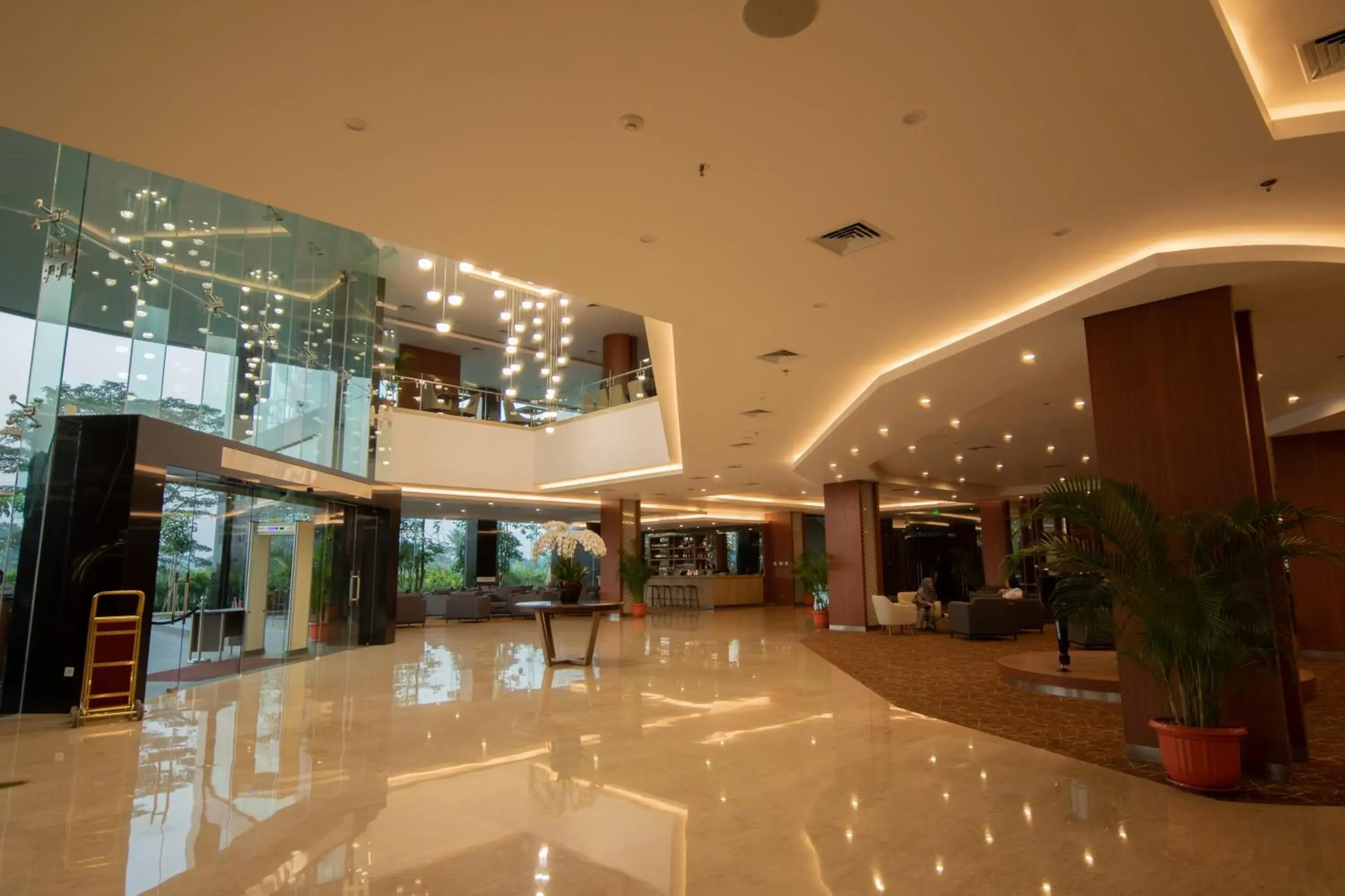 Lobby or reception in Avenzel Hotel & Convention Cibubur Lobby or reception in Avenzel Hotel & Convention Cibubur
