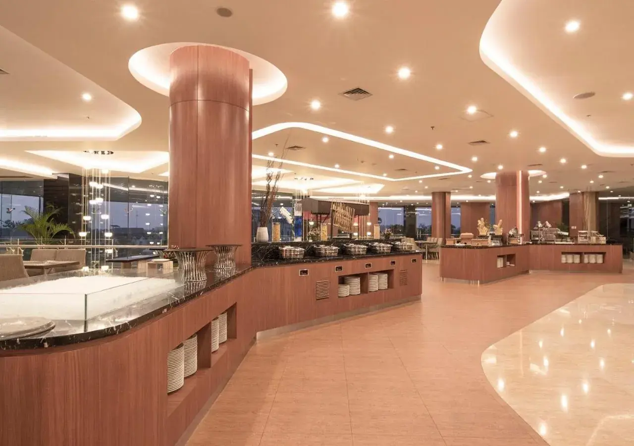 Restaurant/places to eat in Avenzel Hotel & Convention Cibubur Restaurant/places to eat in Avenzel Hotel & Convention Cibubur