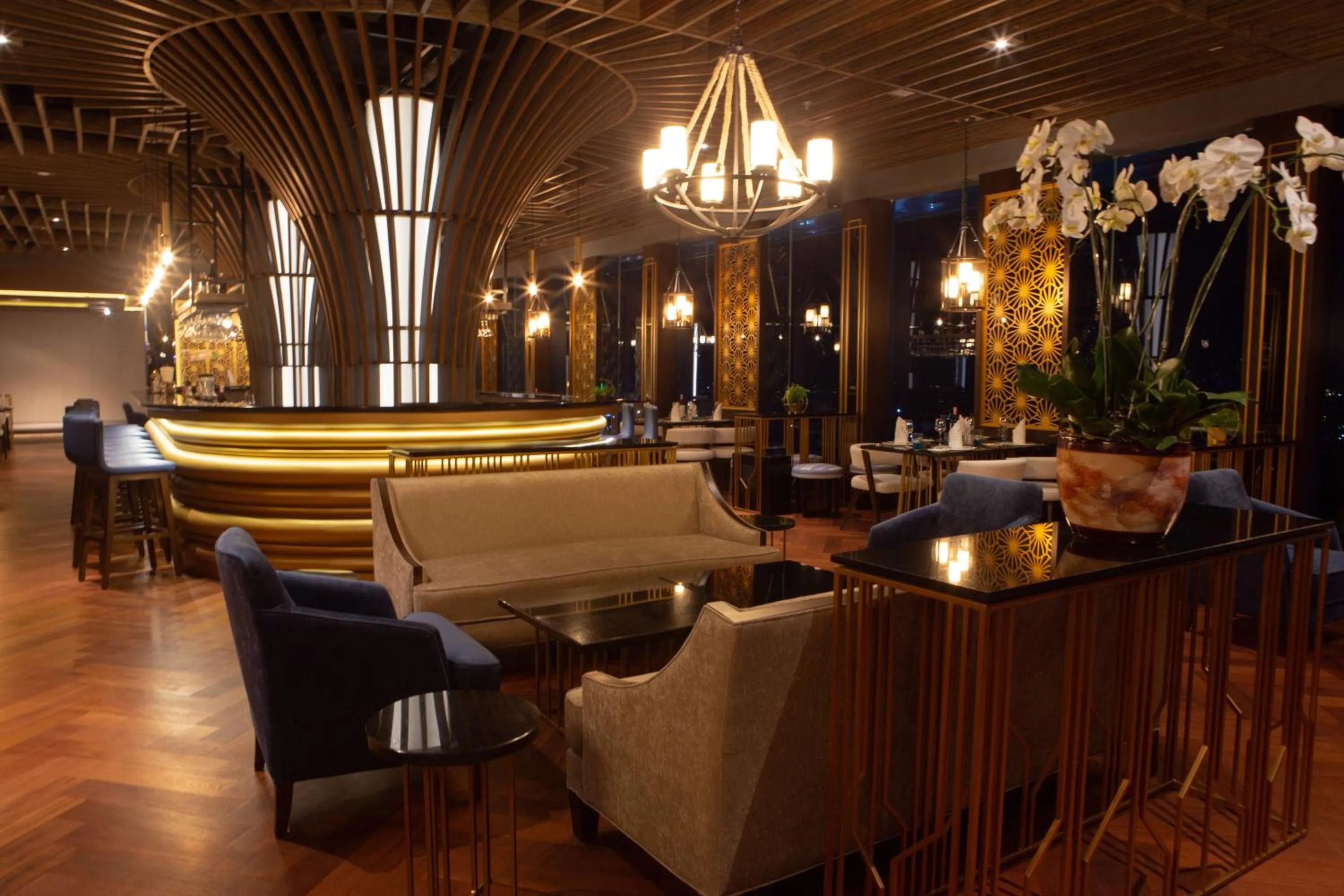 Lounge or bar in Avenzel Hotel & Convention Cibubur