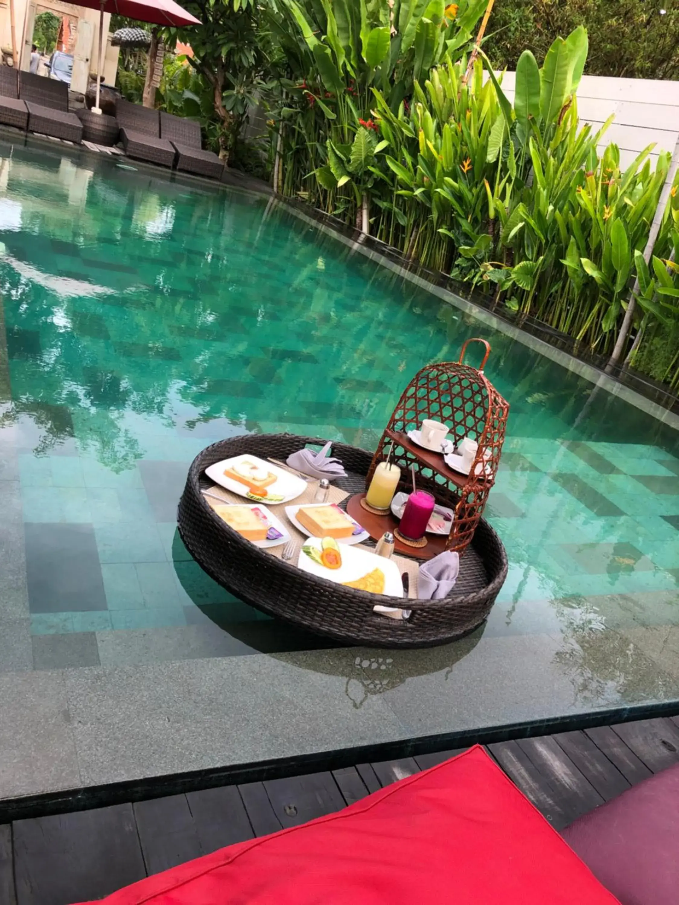 Food and drinks in Kompyang Cottage Food and drinks in Kompyang Cottage