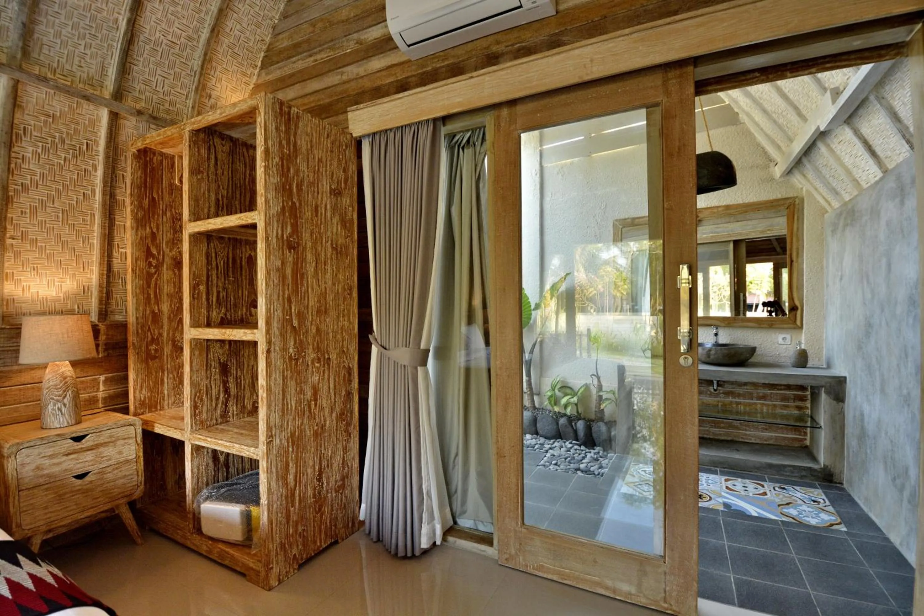 Bathroom in Kompyang Cottage