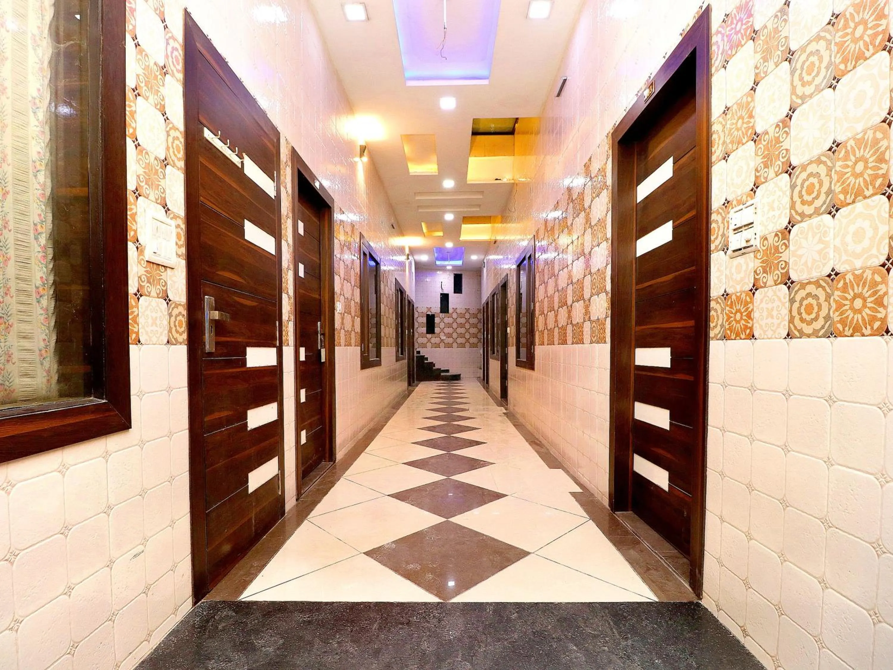 Lobby or reception in Hotel O Max