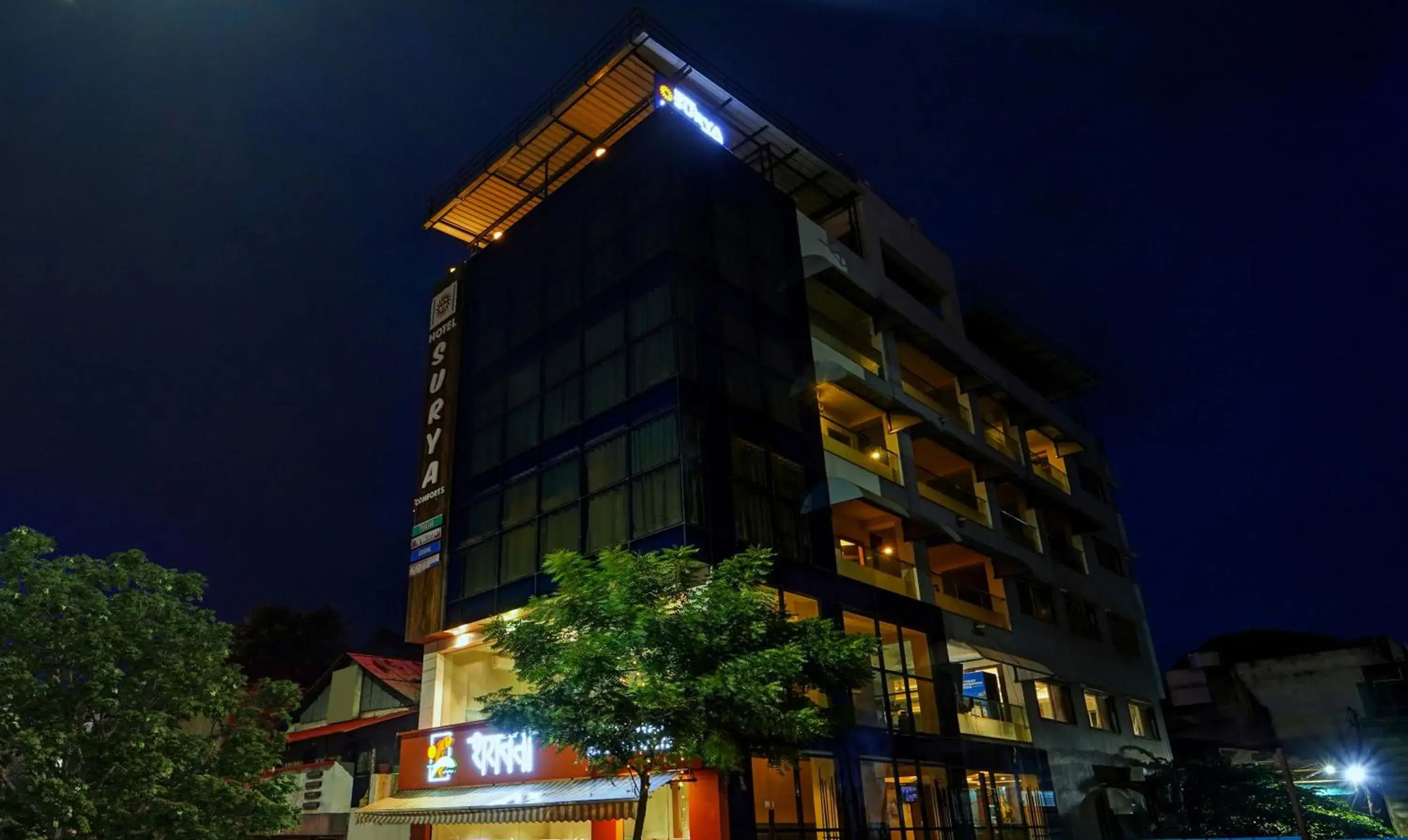 Property building in Treebo Surya Comforts, 200 Mtrs From Kolhapur Railway Station Property building in Treebo Surya Comforts, 200 Mtrs From Kolhapur Railway Station