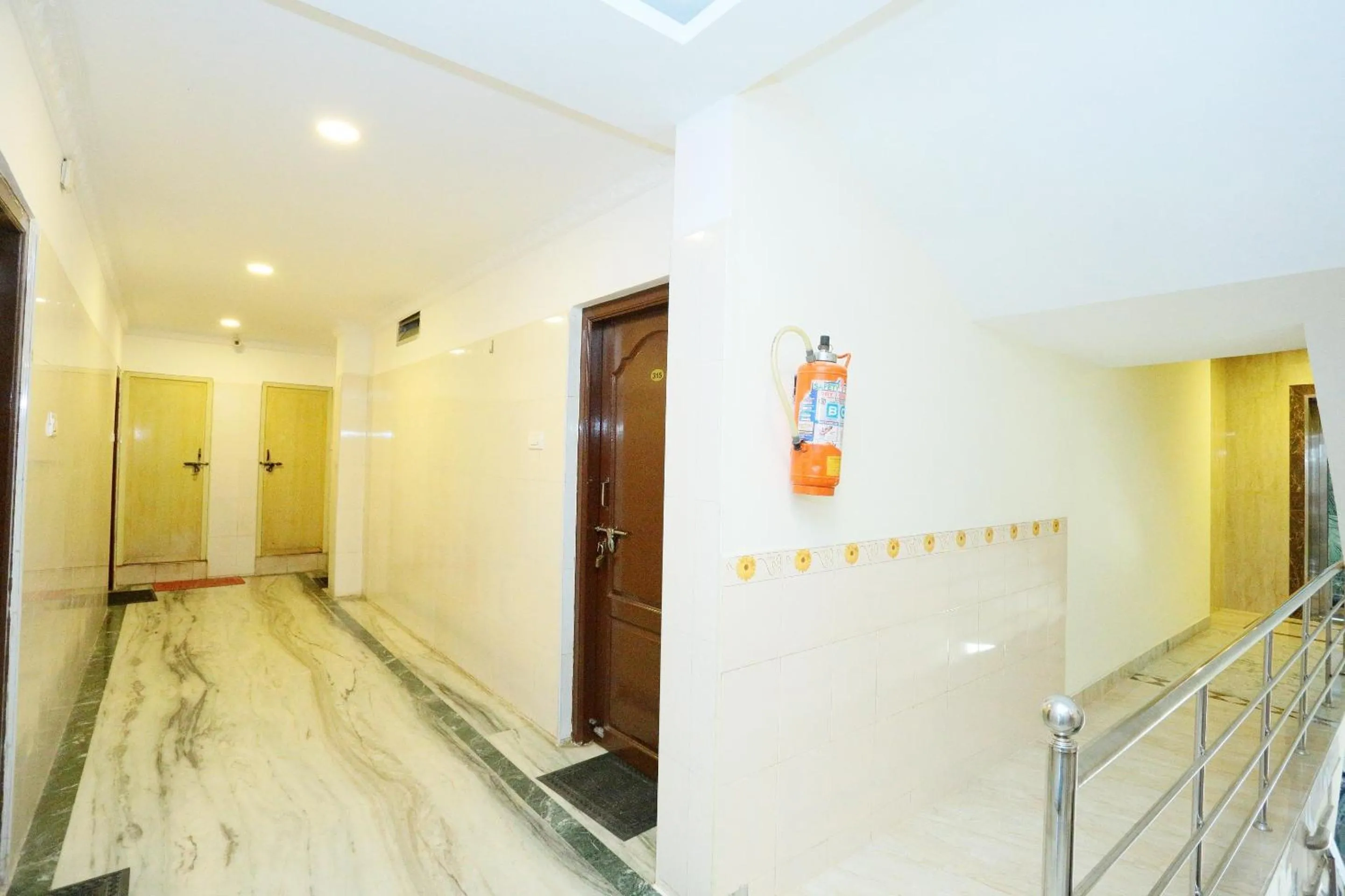 Lobby or reception in Hotel Jeyam