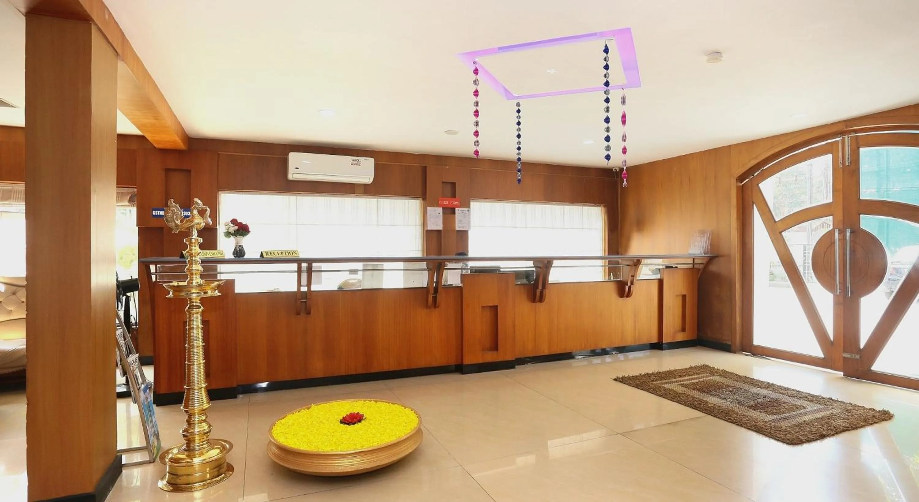 Lobby or reception in Townhouse Dona Castle