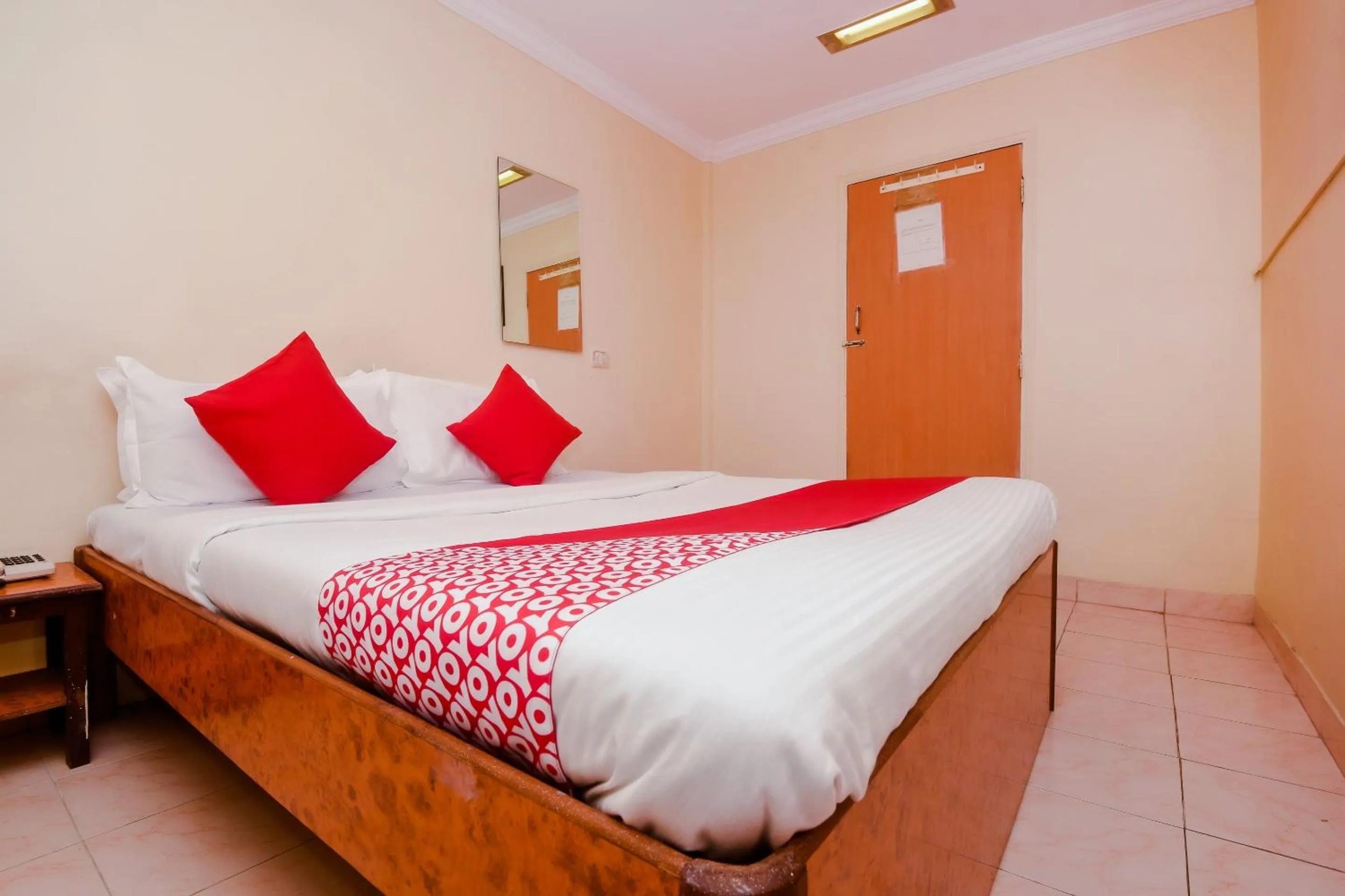 Bedroom, Bed in Hotel O Prince Palace