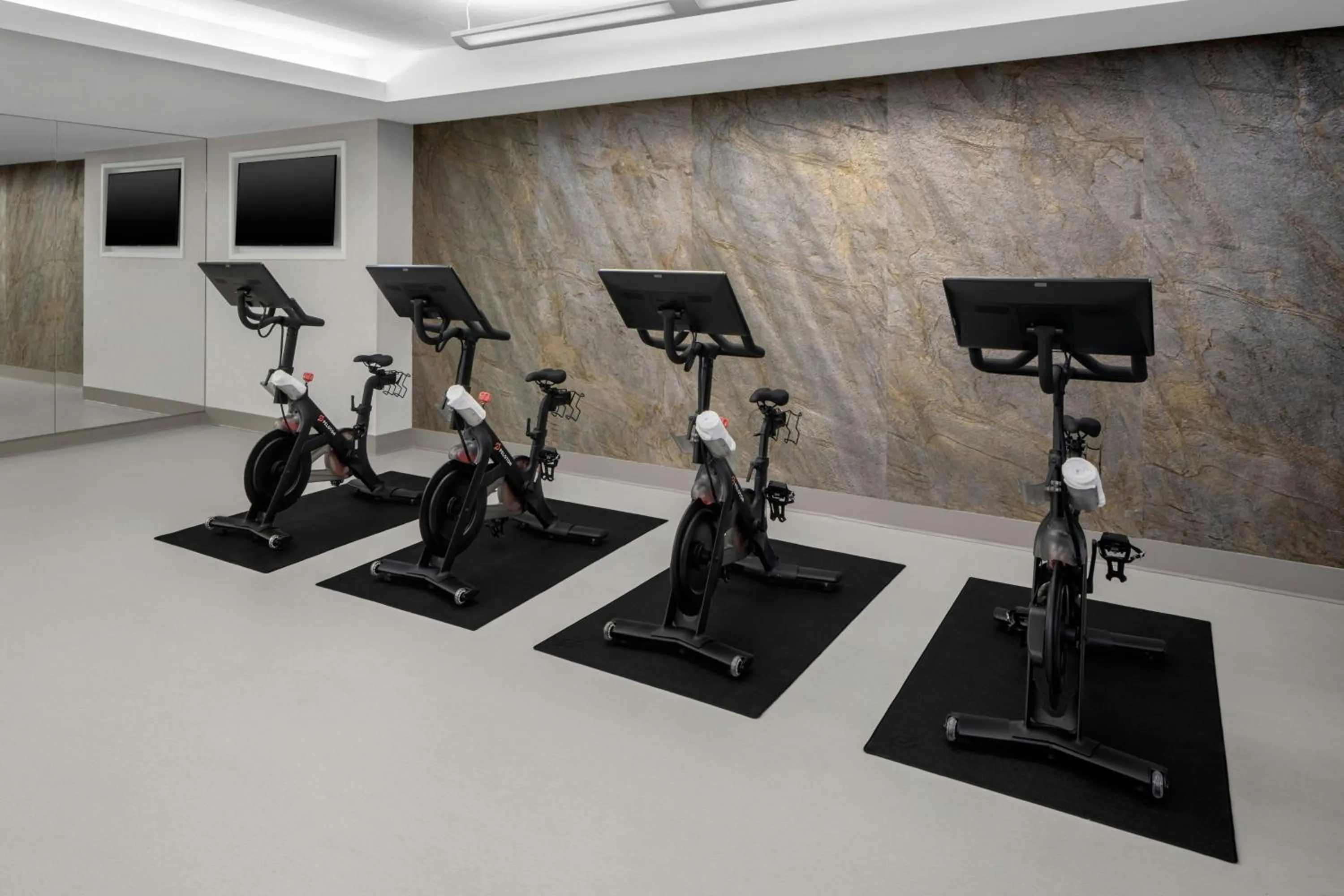 Fitness centre/facilities in The Westin New York Grand Central