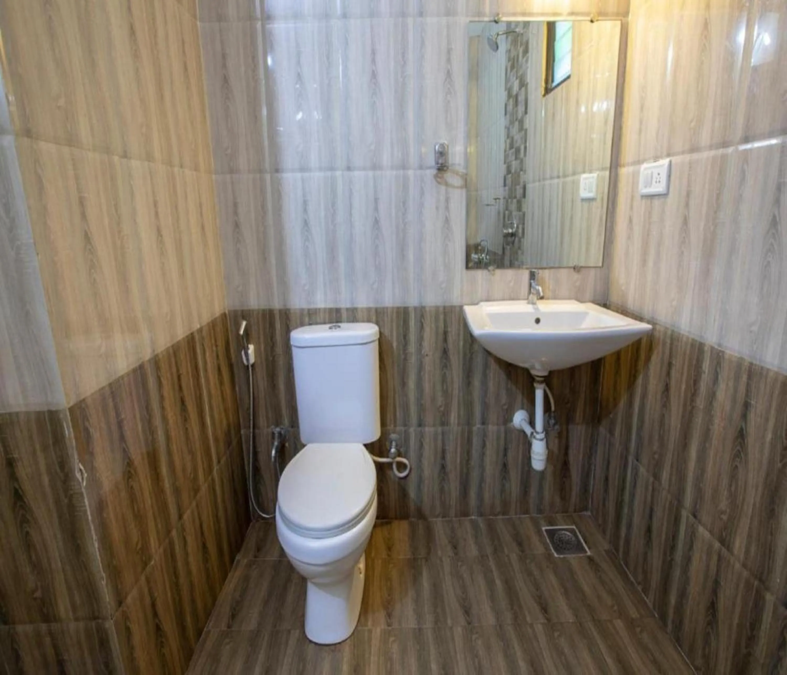 Shower in The Byke Royal Pearl Anjuna