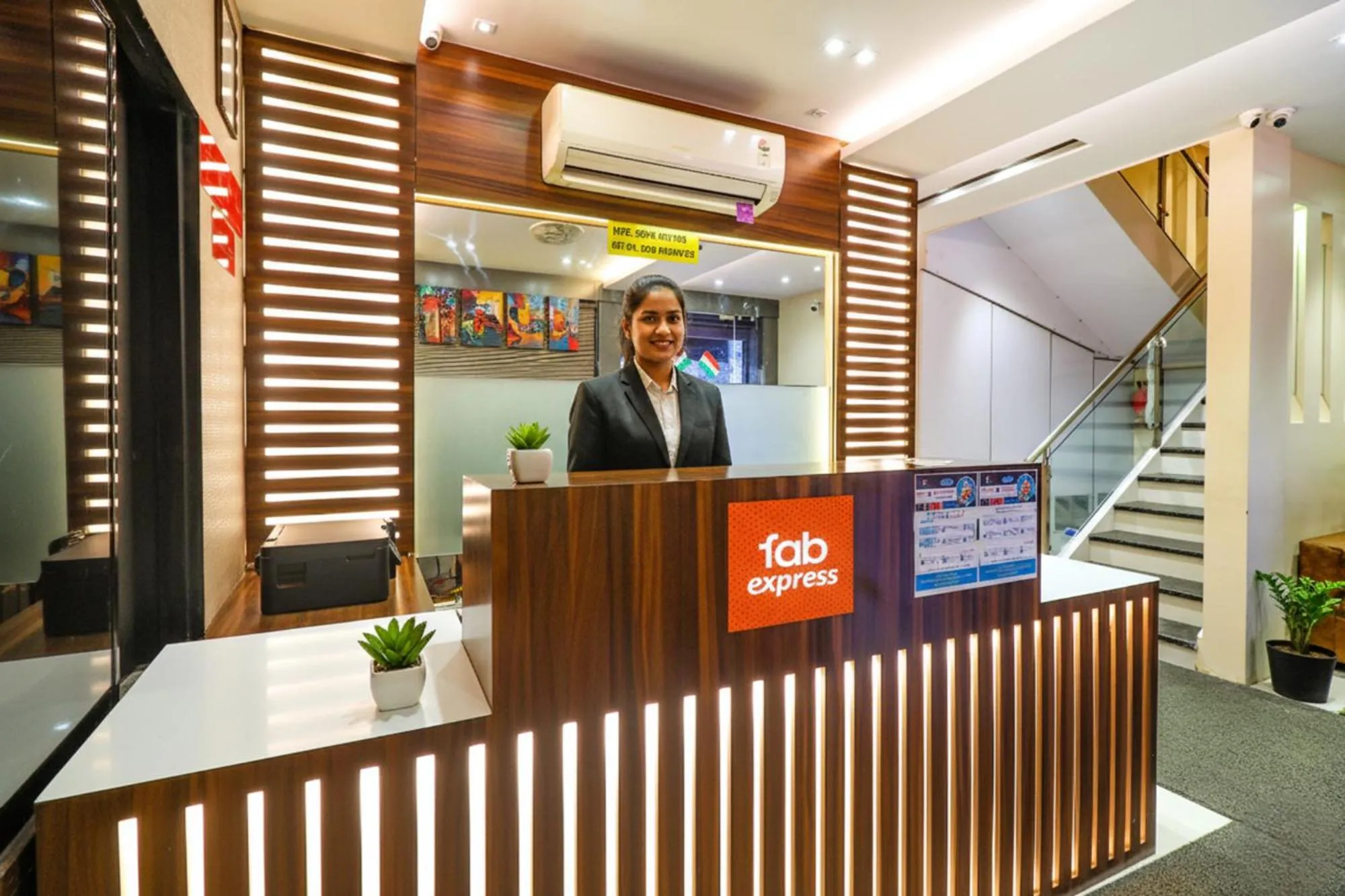 Lobby or reception in FabHotel Grand Heritage - Nr BKC