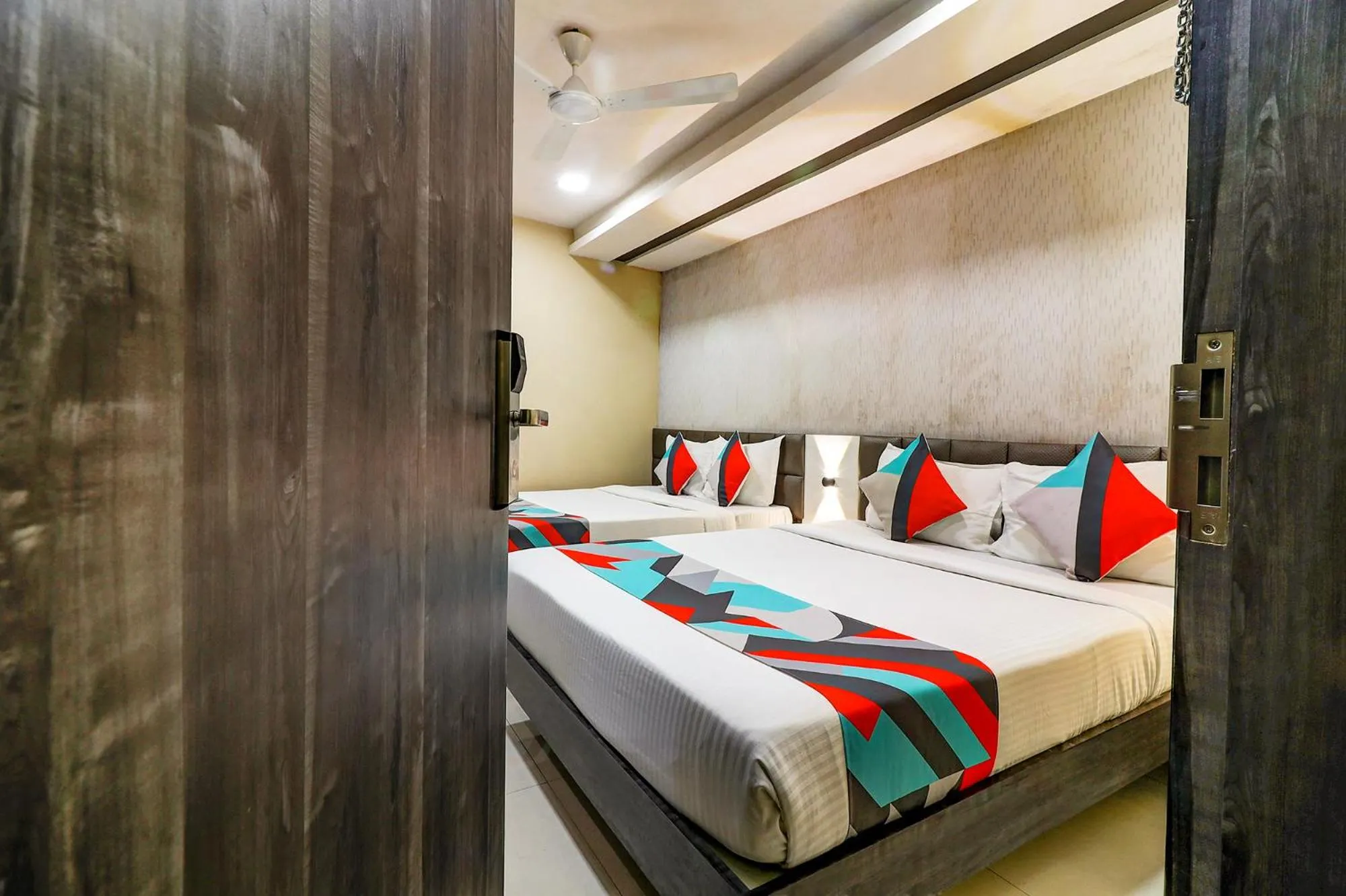 Bedroom, Bed in FabHotel Grand Heritage - Nr BKC