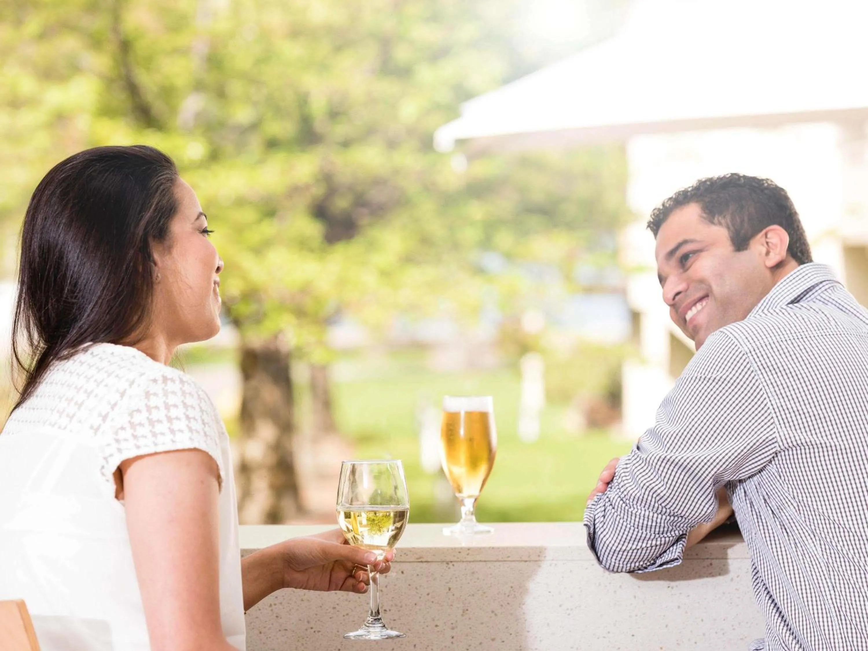 Lounge or bar in Novotel Queenstown Lakeside