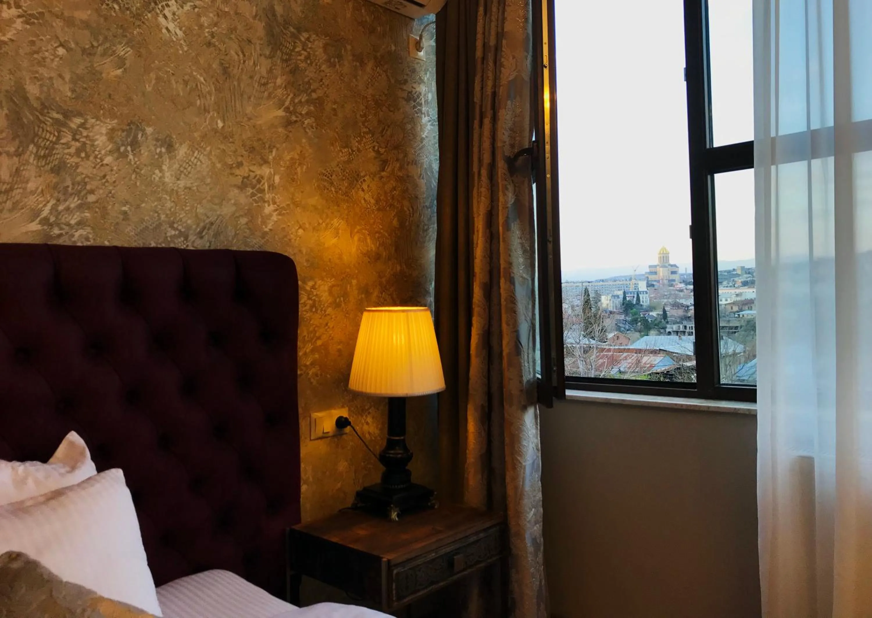 Bed in Omart Hotel - Gallery