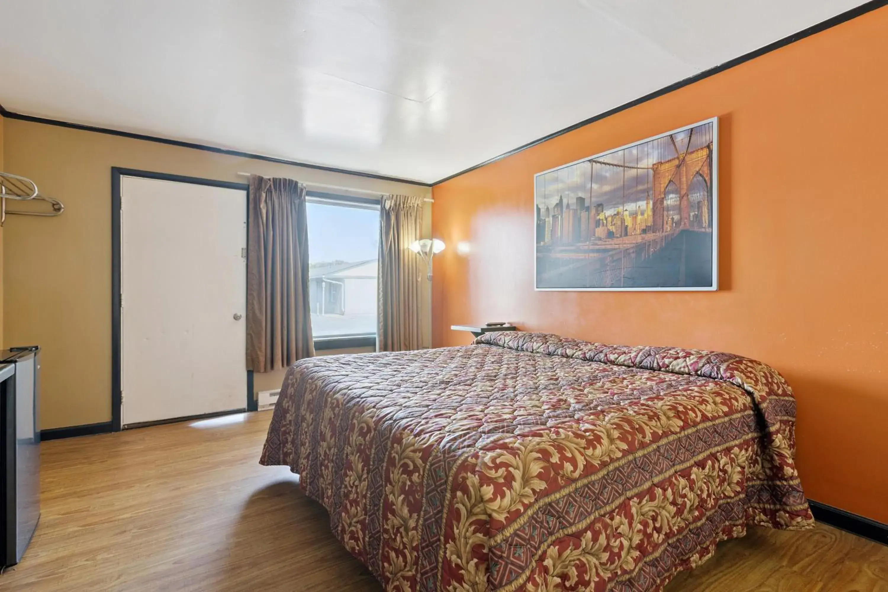 Bedroom, Bed in Currys Motel by OYO Saginaw MI Bedroom, Bed in Currys Motel by OYO Saginaw MI