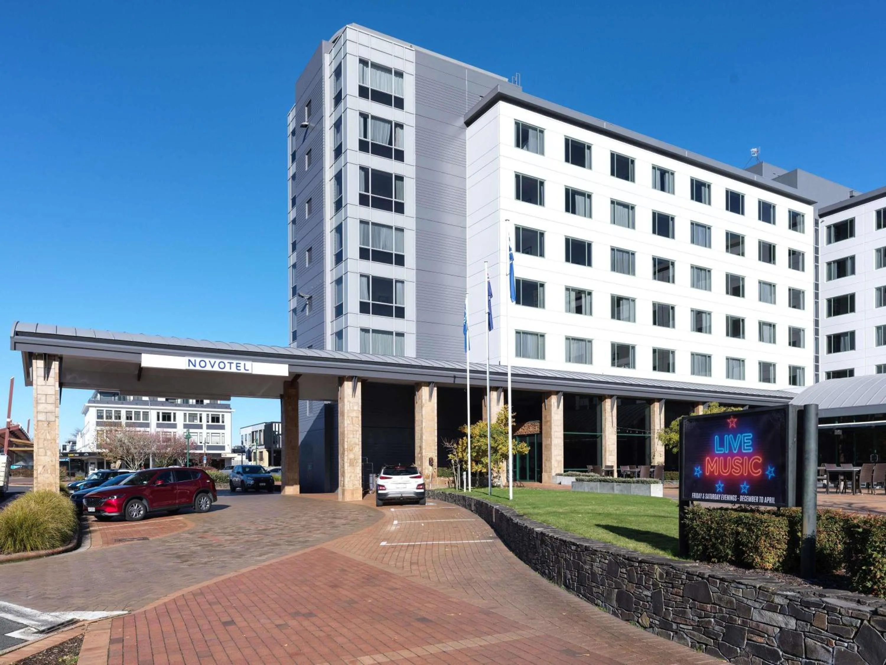 Property building in Novotel Rotorua Lakeside