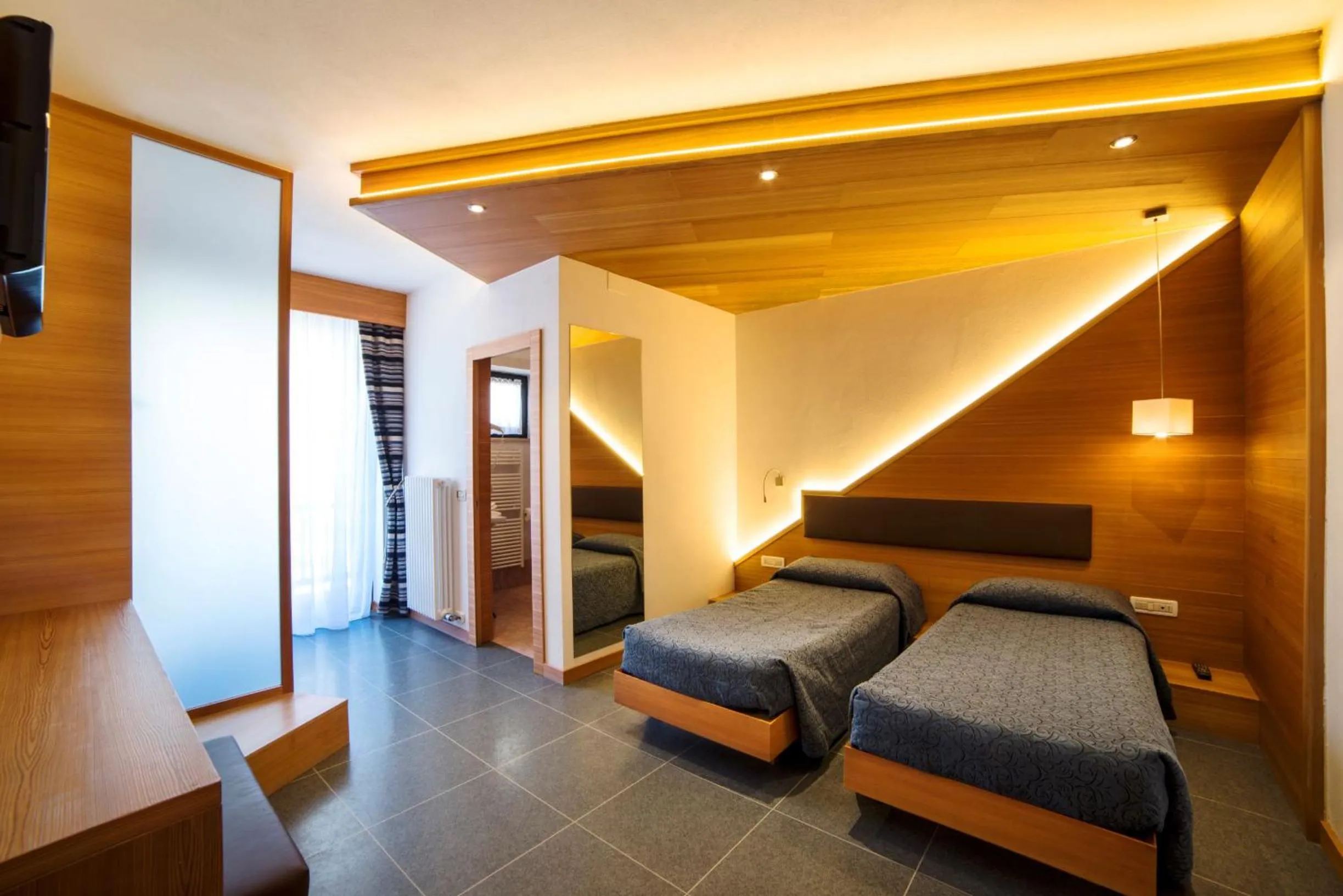 Photo of the whole room in Hotel Al Plan Andalo