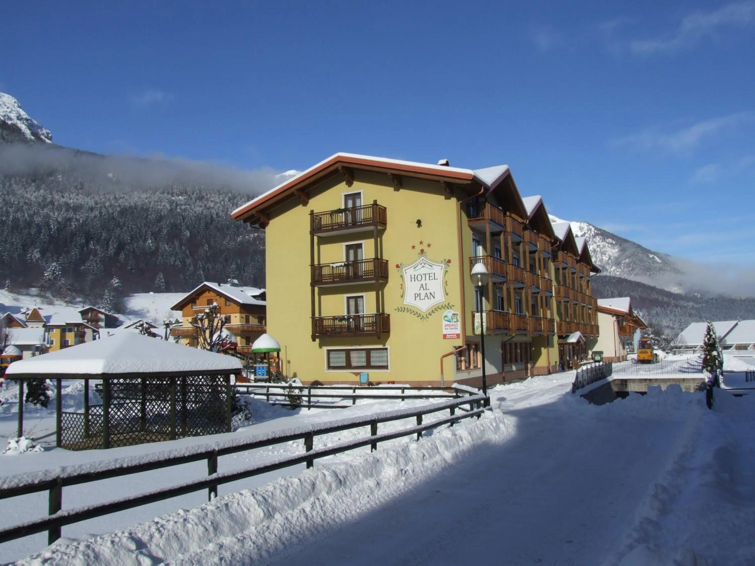Facade/entrance in Hotel Al Plan Andalo