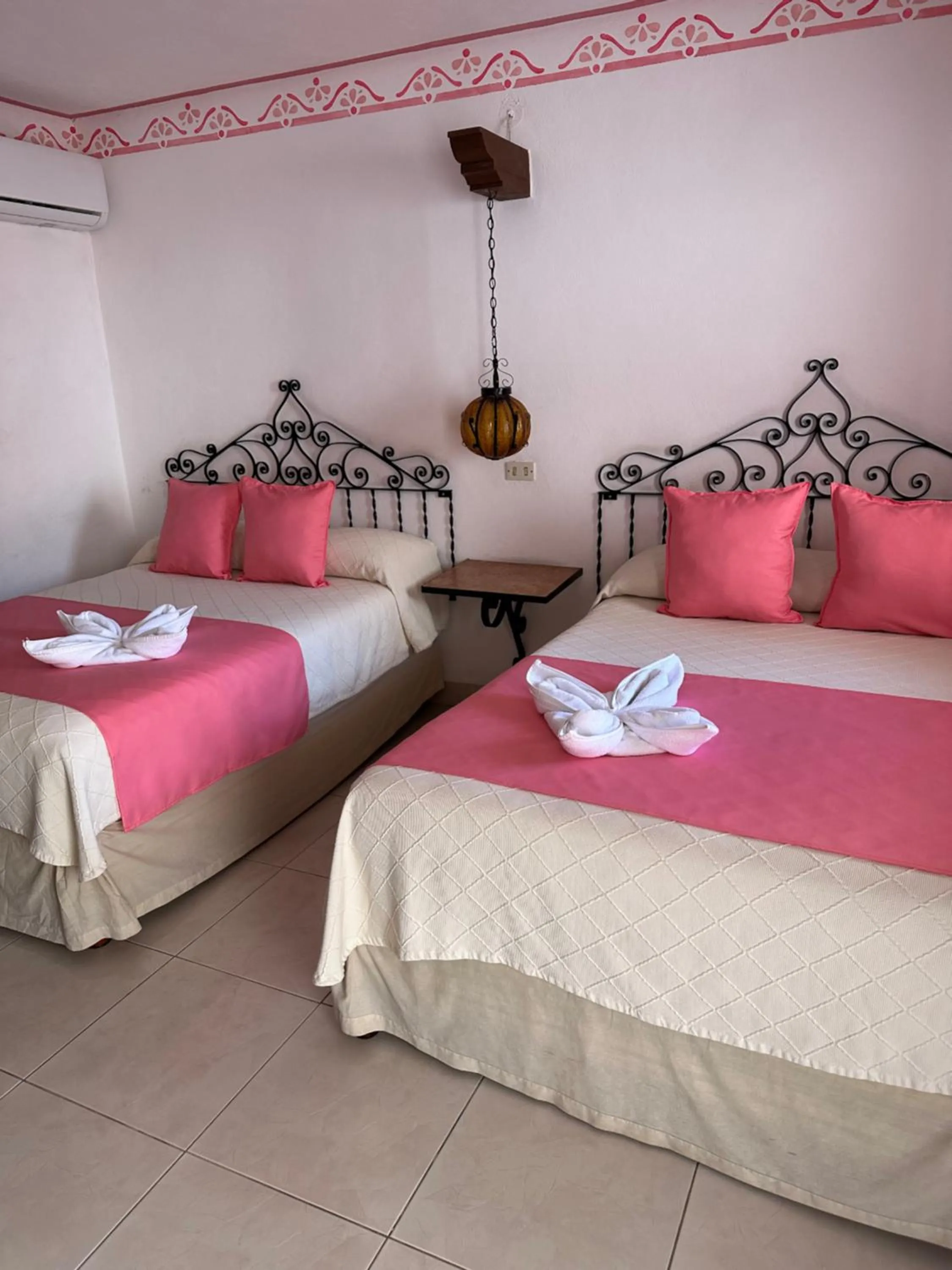 Photo of the whole room, Bed in Hotel Zaci