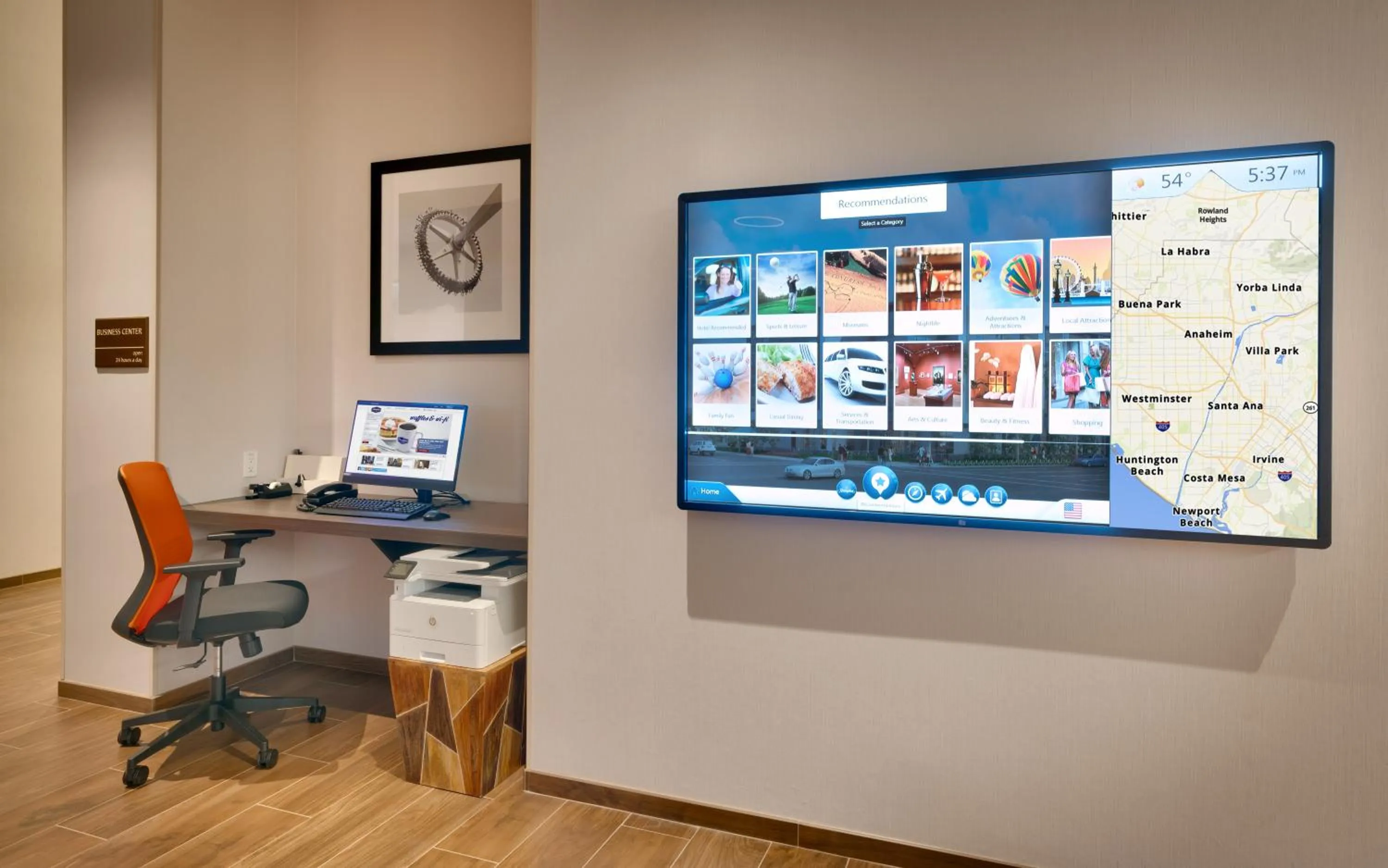 concierge in Hampton Inn & Suites Anaheim Resort Convention Center