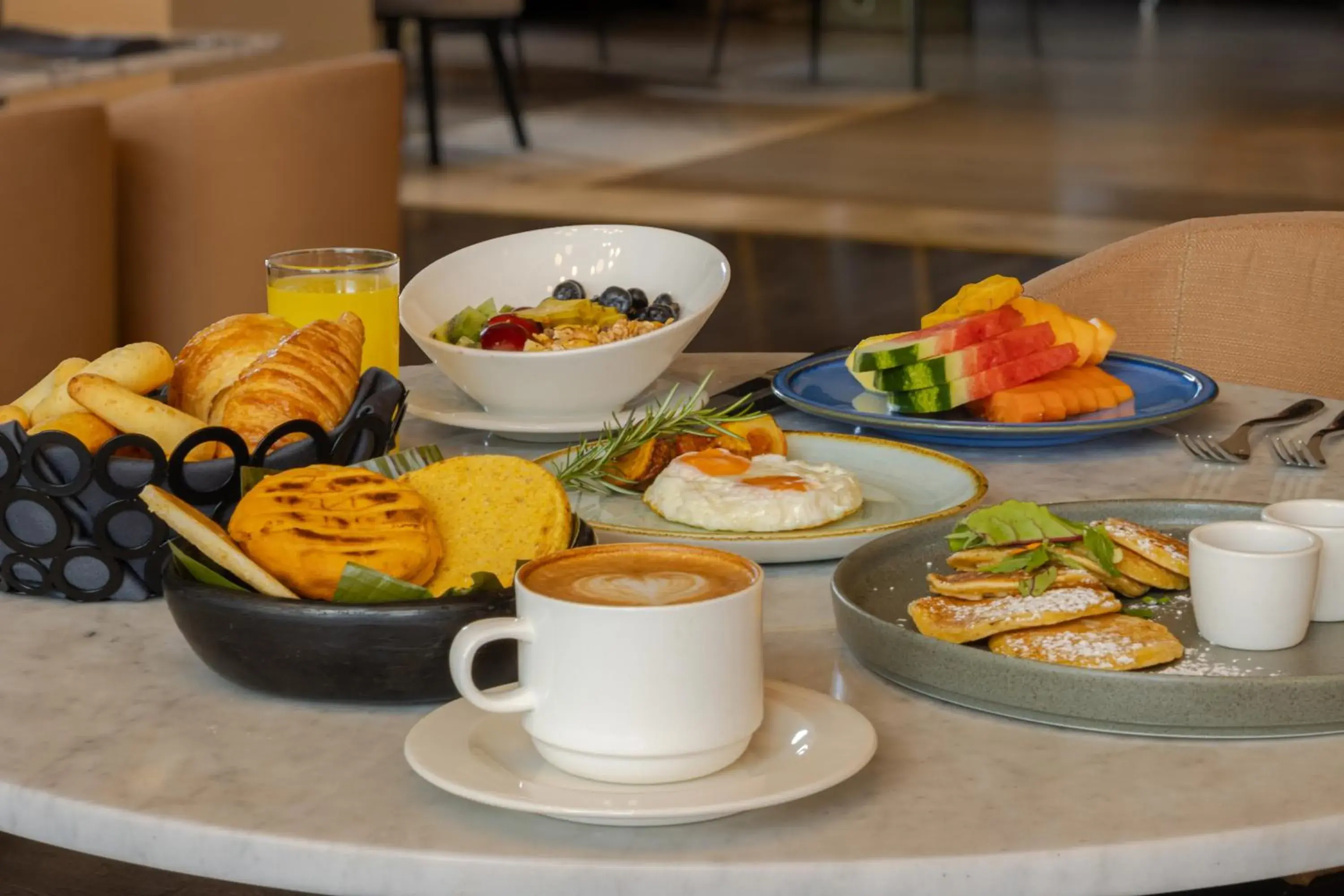 Restaurant/places to eat in Hilton Bogota Corferias Restaurant/places to eat in Hilton Bogota Corferias