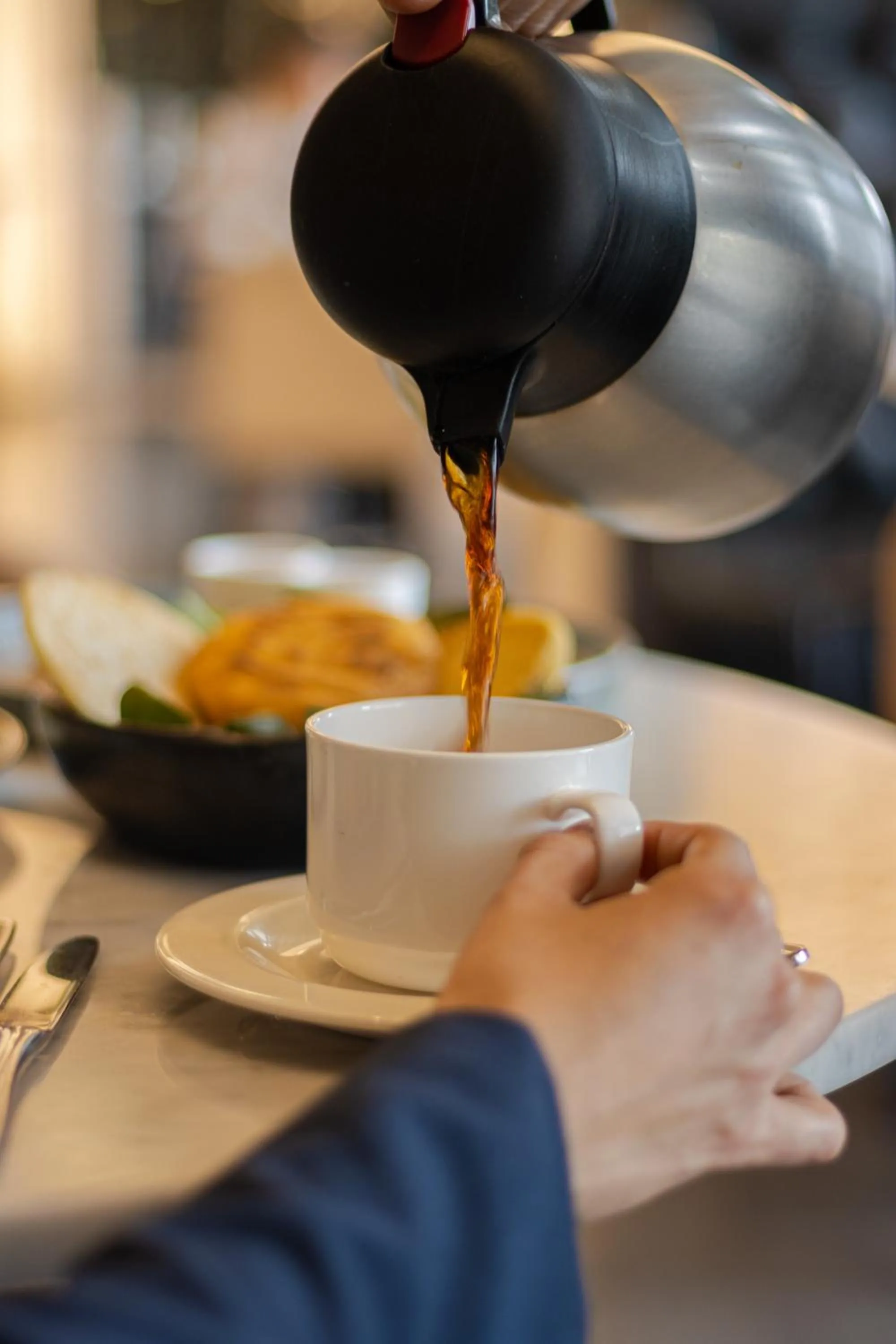 Restaurant/places to eat in Hilton Bogota Corferias