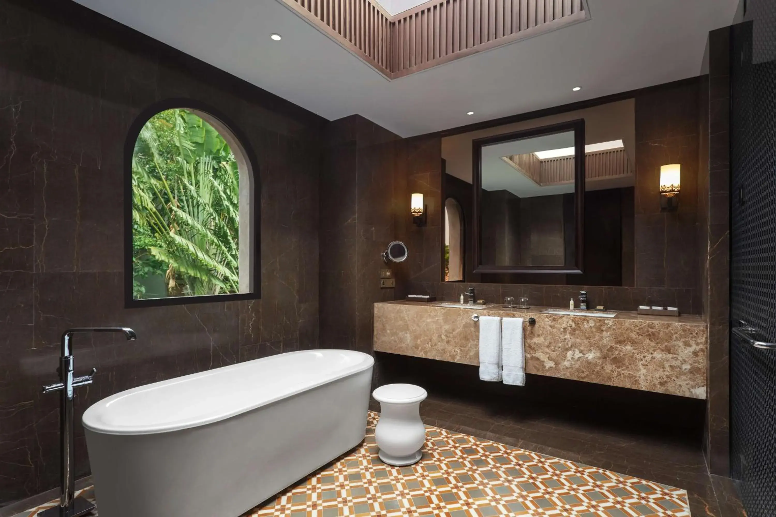 Bathroom in Hilton Goa Resort Candolim Bathroom in Hilton Goa Resort Candolim