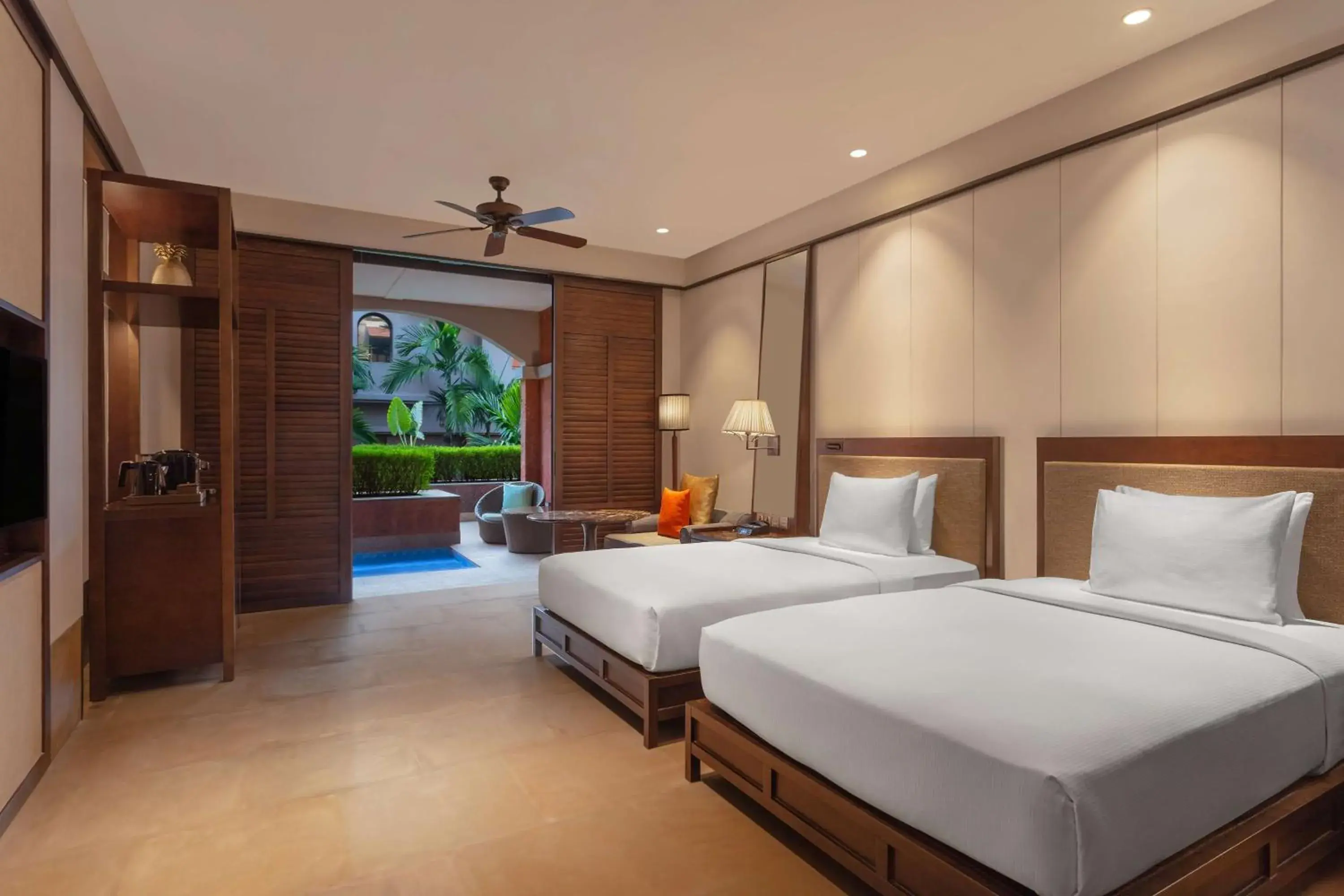 Bed in Hilton Goa Resort Candolim Bed in Hilton Goa Resort Candolim