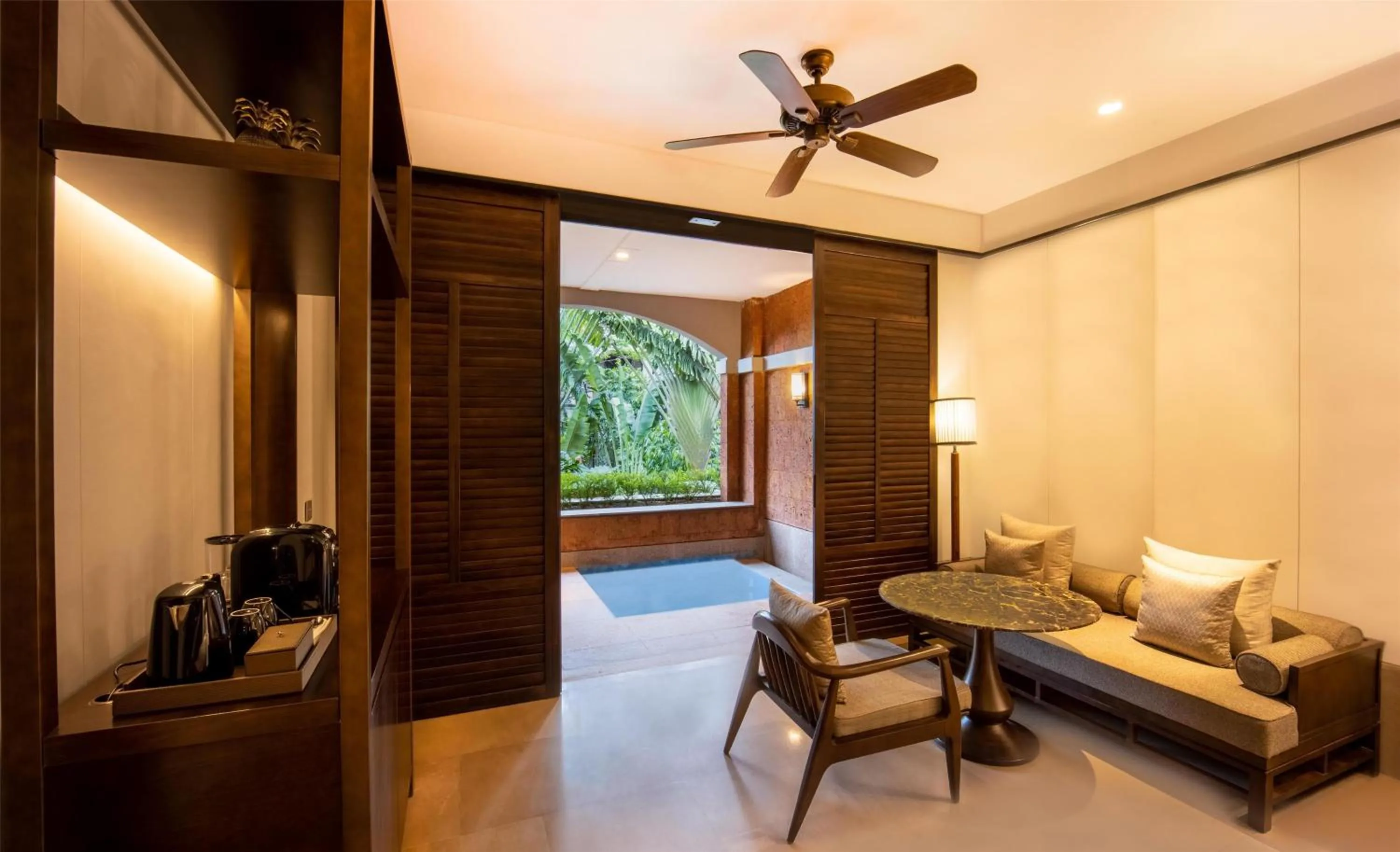 Living room in Hilton Goa Resort Candolim