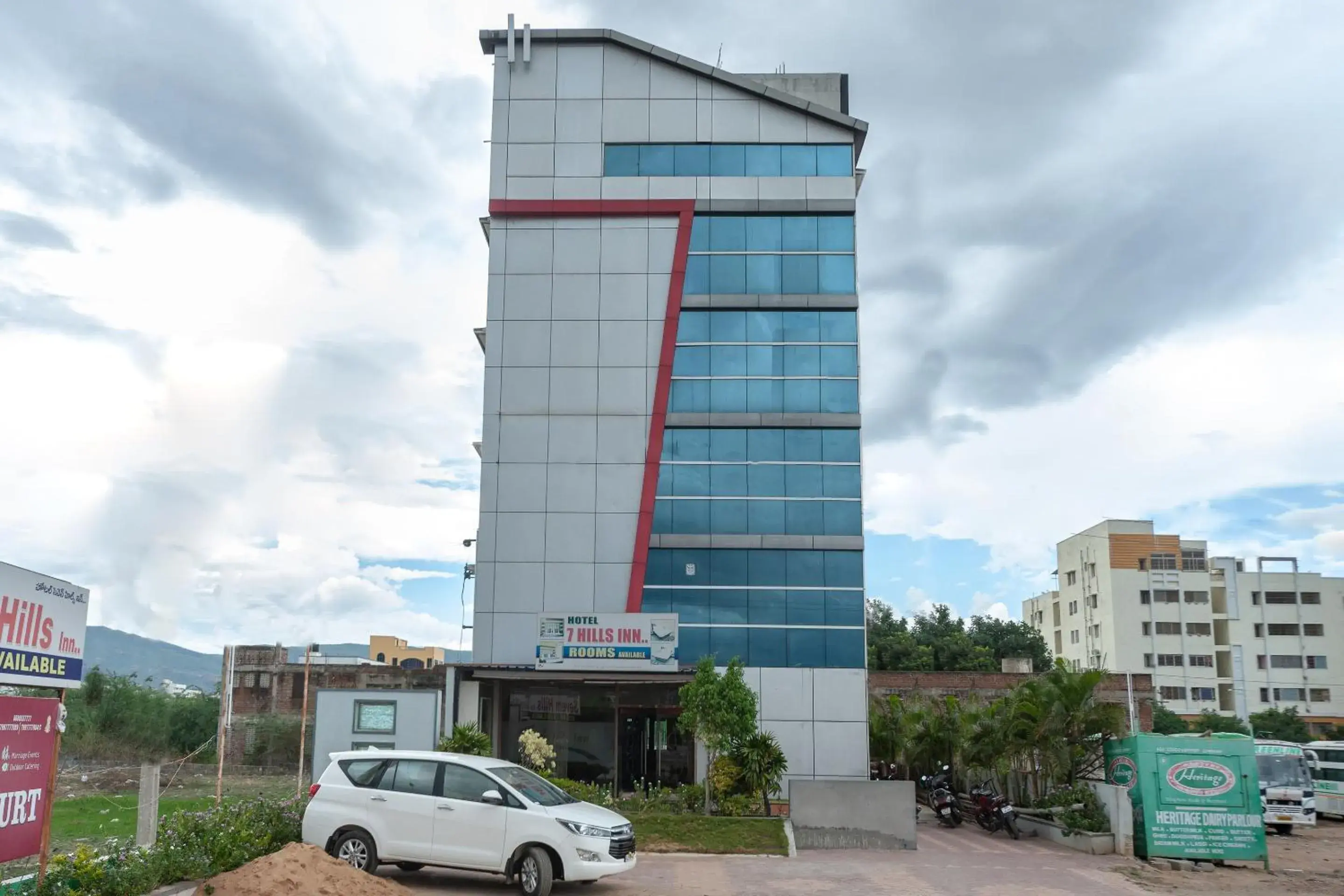Facade/entrance in Collection O Seven Hills Inn Facade/entrance in Collection O Seven Hills Inn