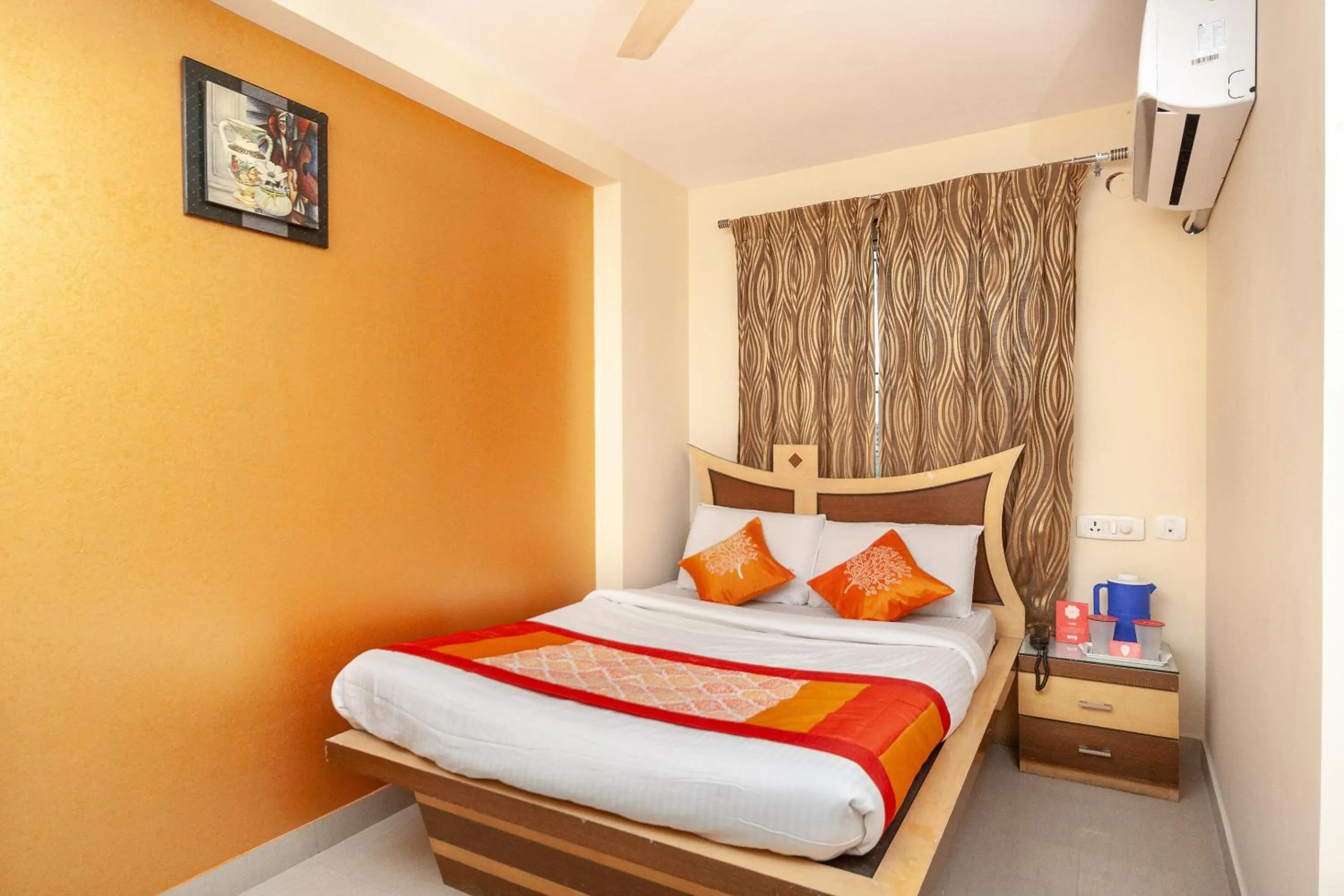 Bedroom, Bed in Collection O Seven Hills Inn